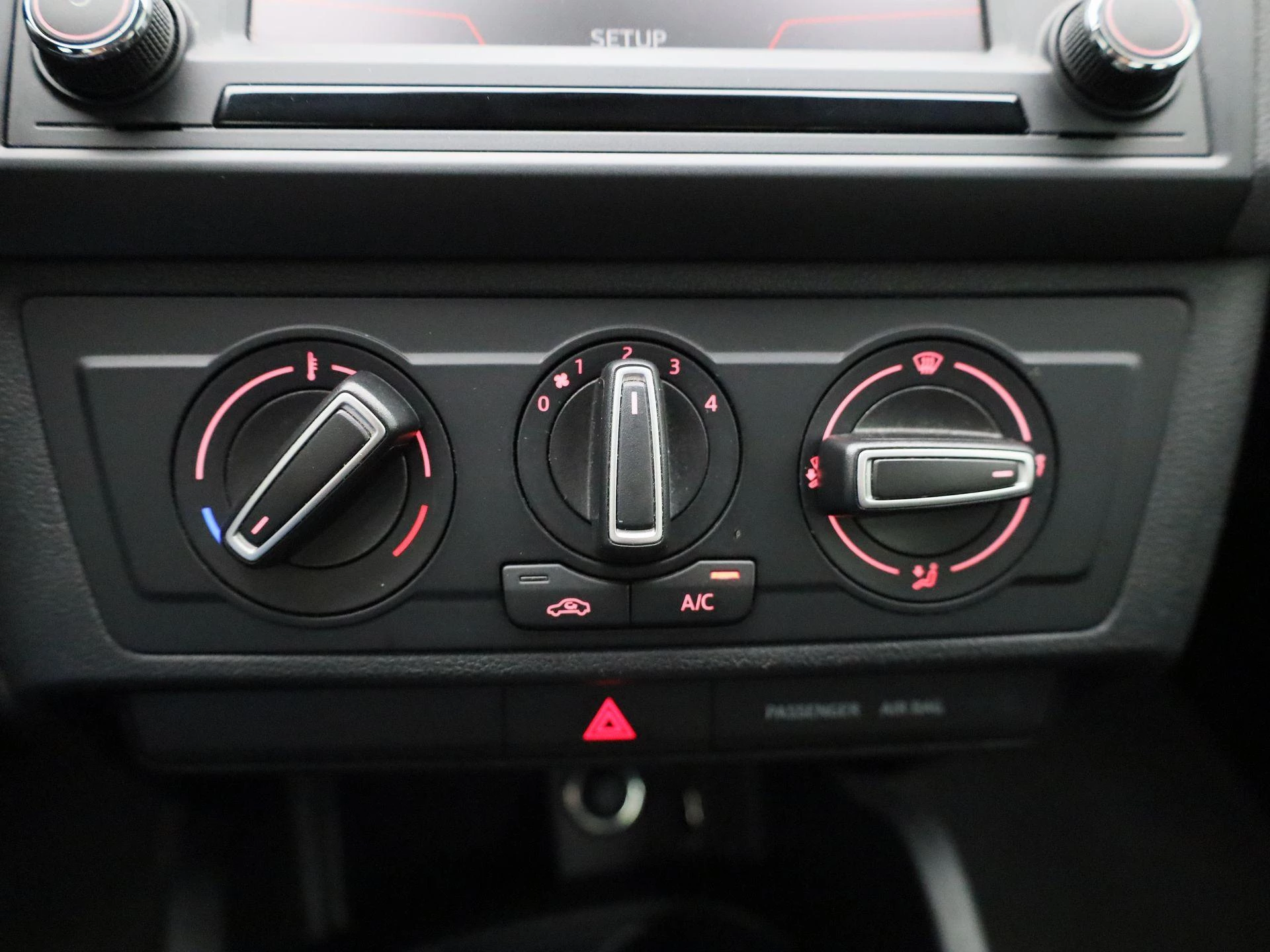 SEAT-Ibiza-image-18