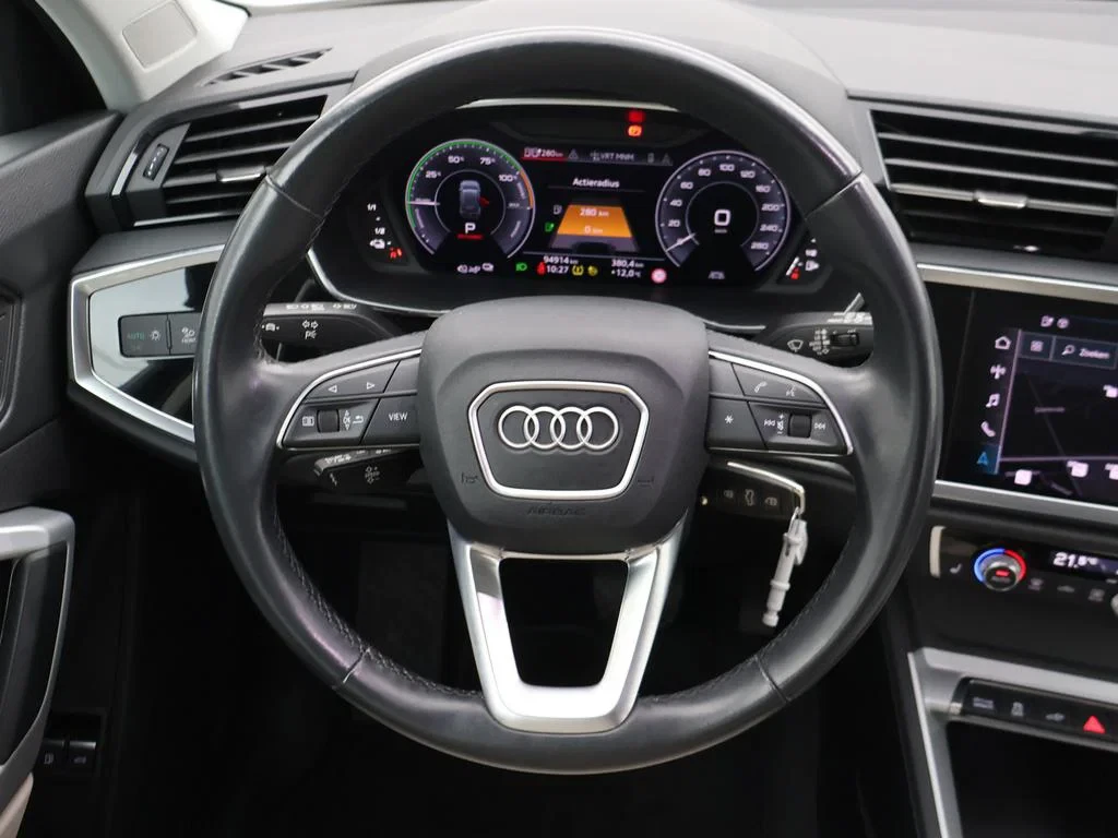 Audi-Q3-image-12