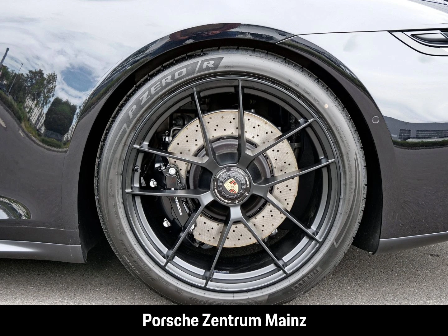 Porsche-911-image-11
