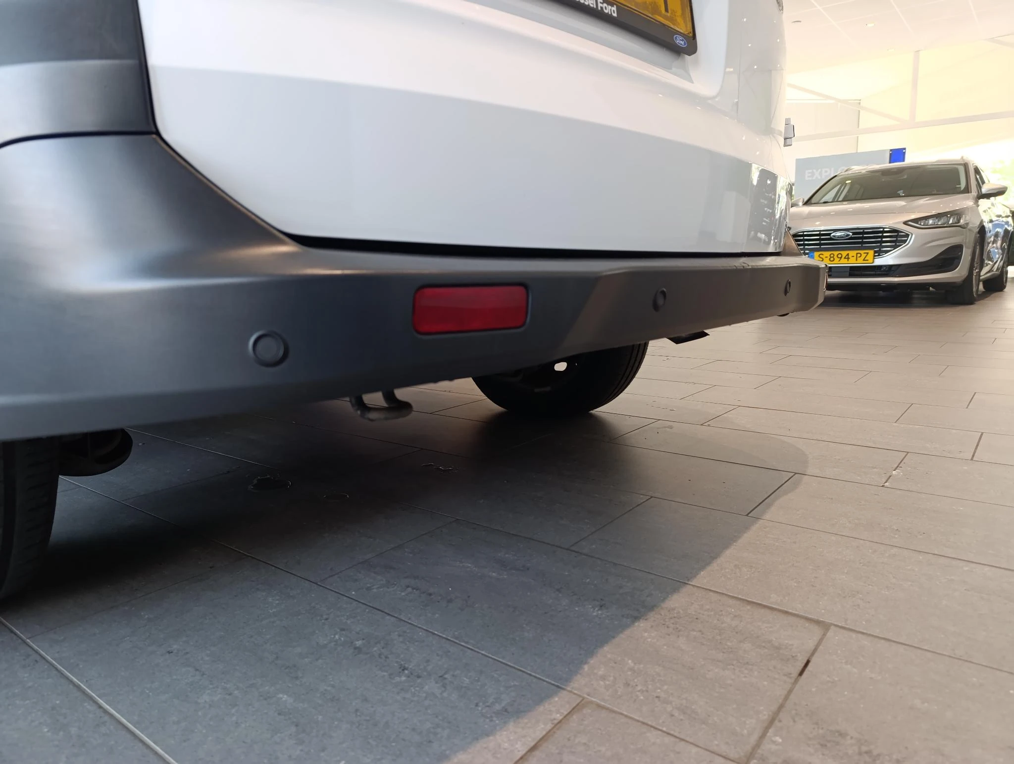 Ford-Transit Courier-image-18