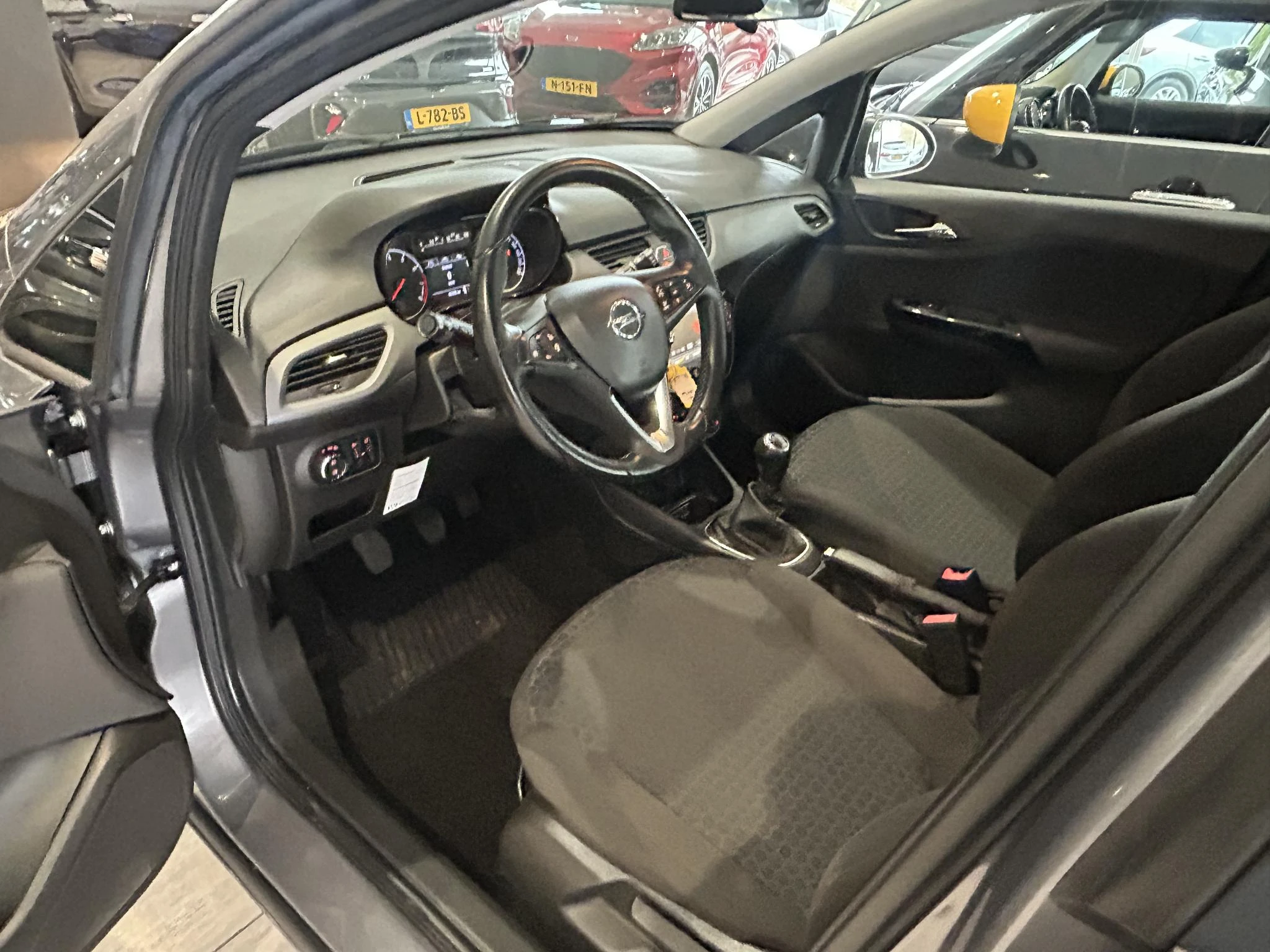 Opel-Corsa-image-7