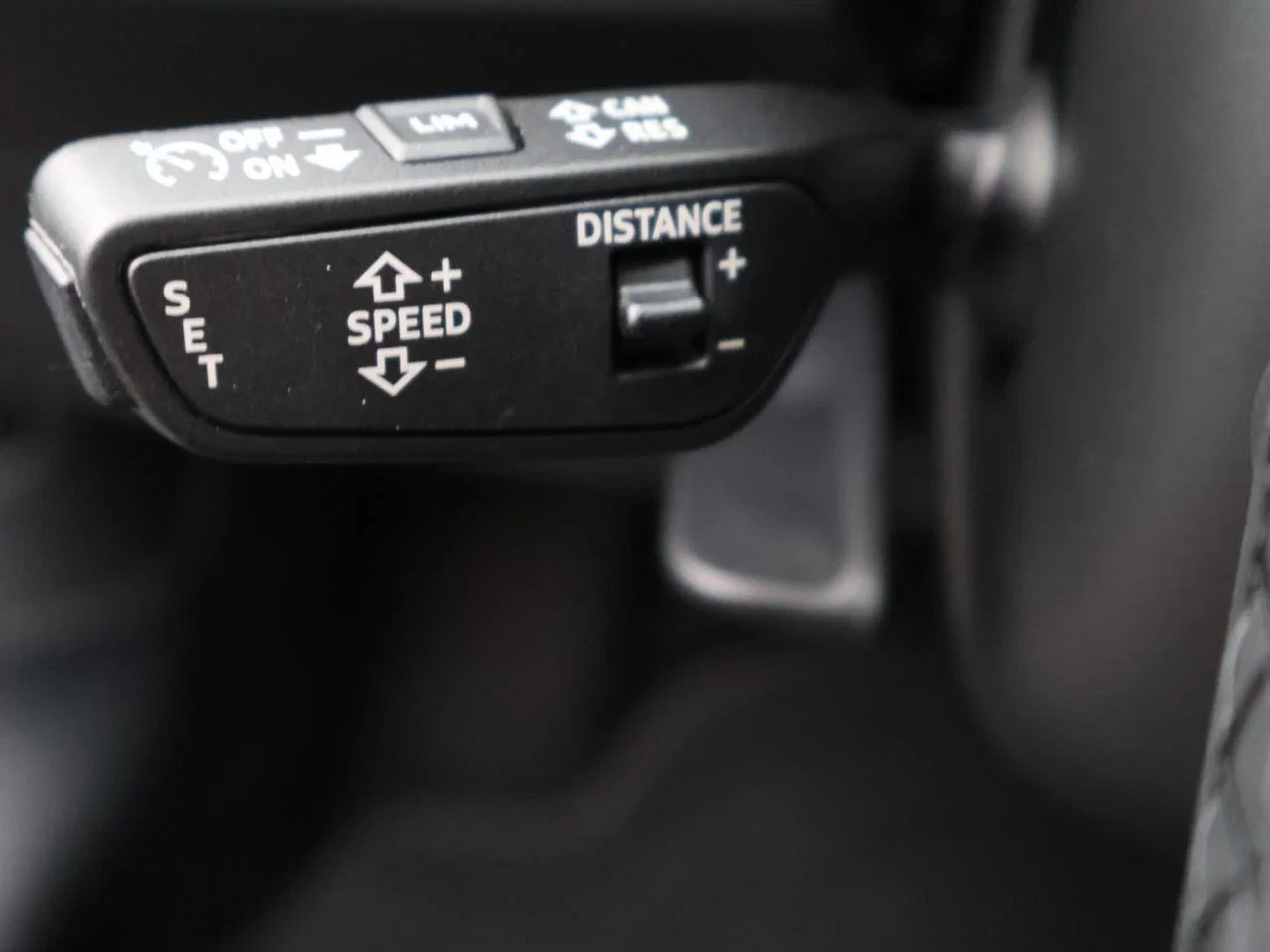 Audi A1 Sportback A1 Sportback 25TFSI S LINE 95PK *AUTOMAAT*CAMERA*VIRTUAL COCKPIT*PDC*ACC*KEYLESS GO*APP-CONNECT*ZETELVERWARMING*...*