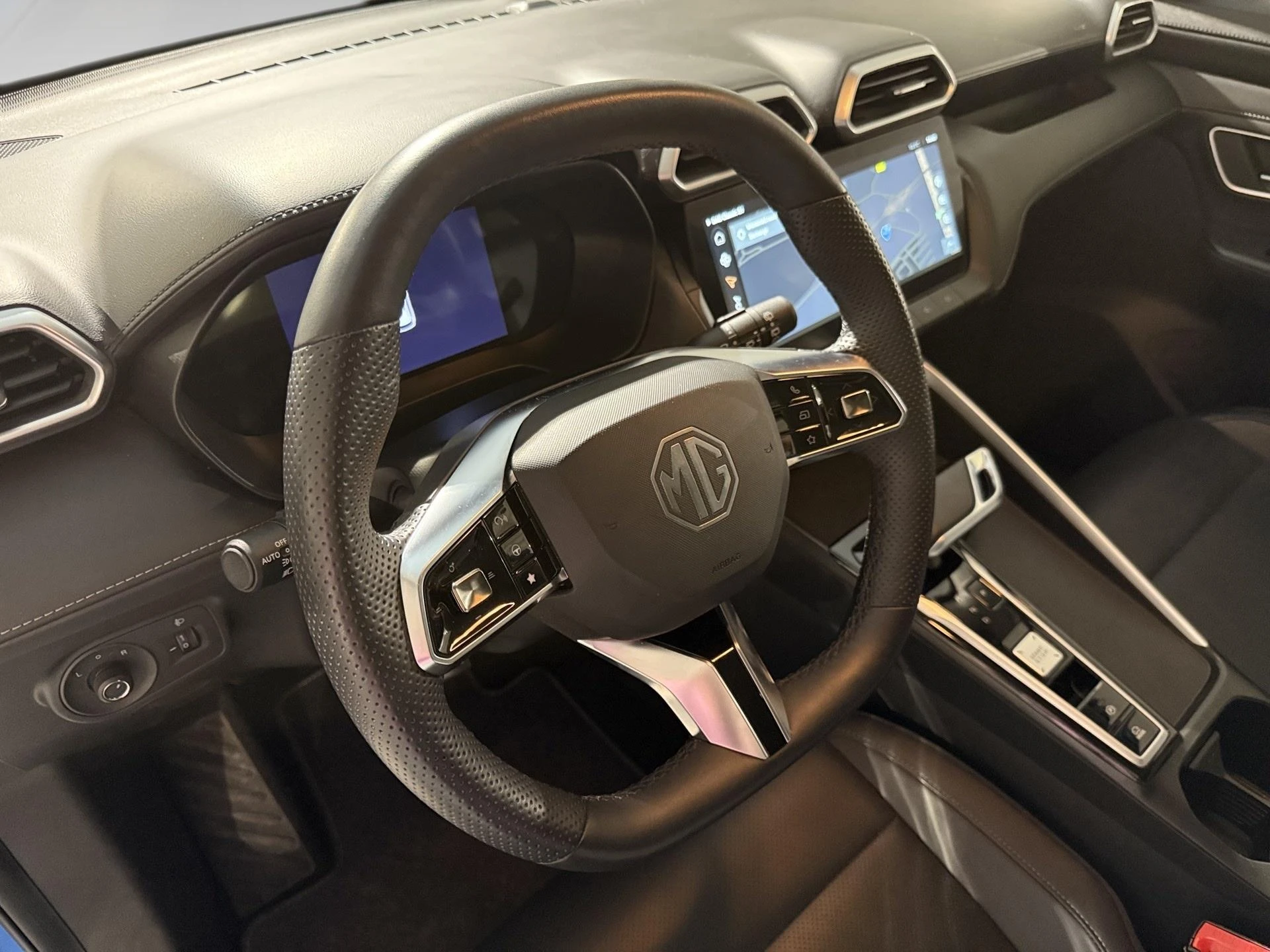 MG-ZS-image-7