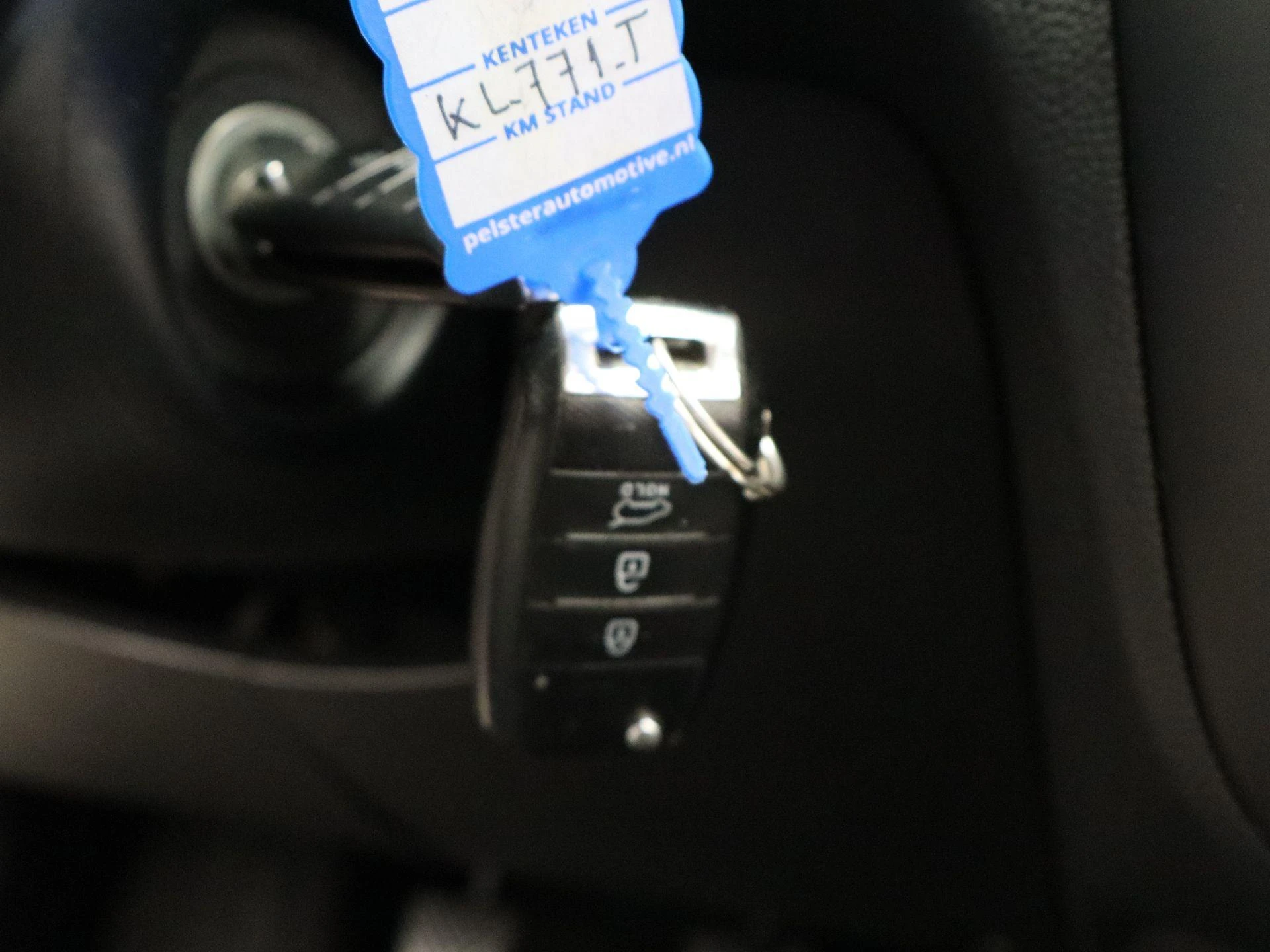 Kia-Venga-image-22