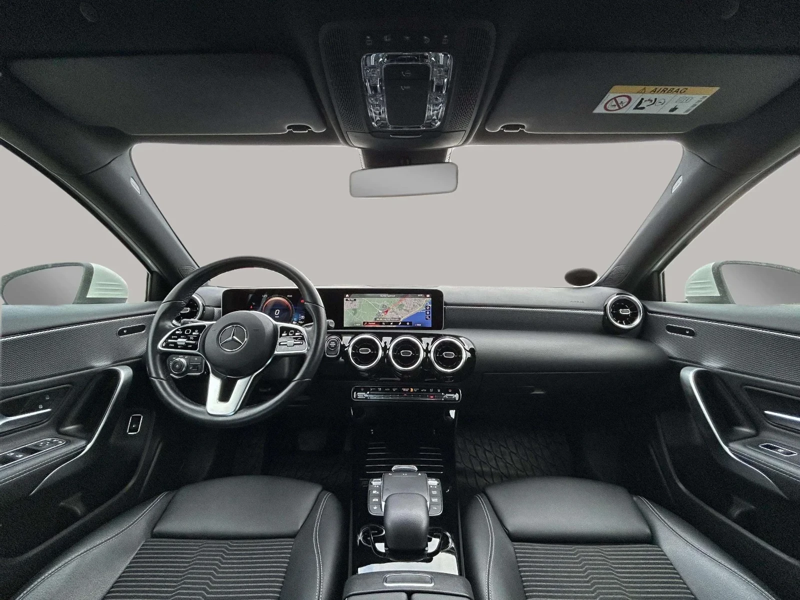 Mercedes-Benz-A-Klasse-image-11