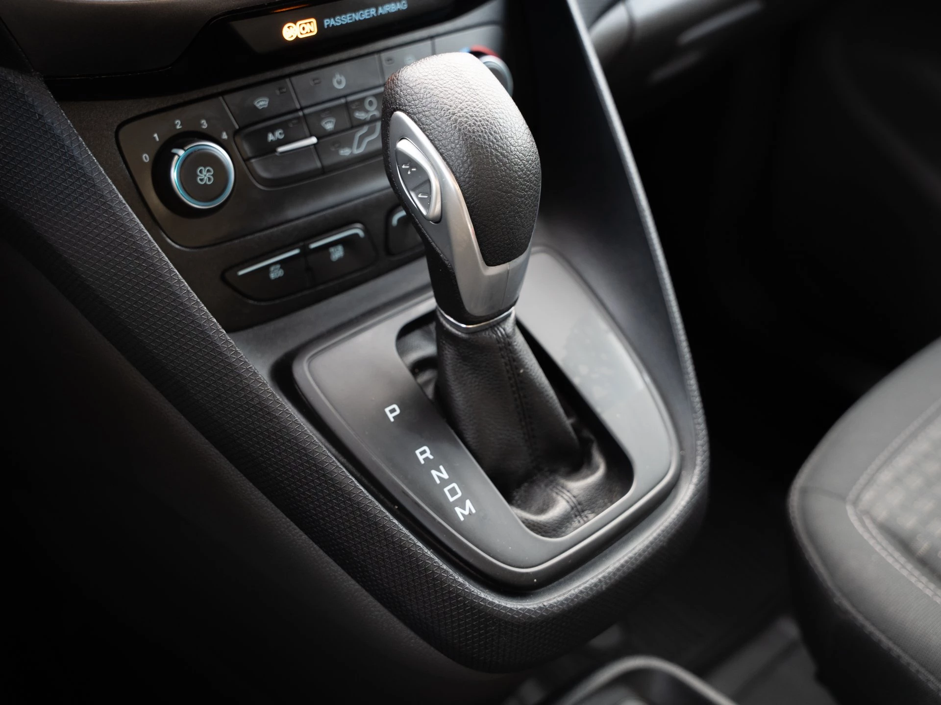 Ford Transit Connect L1 Trend*NAVI*RFK*AHK