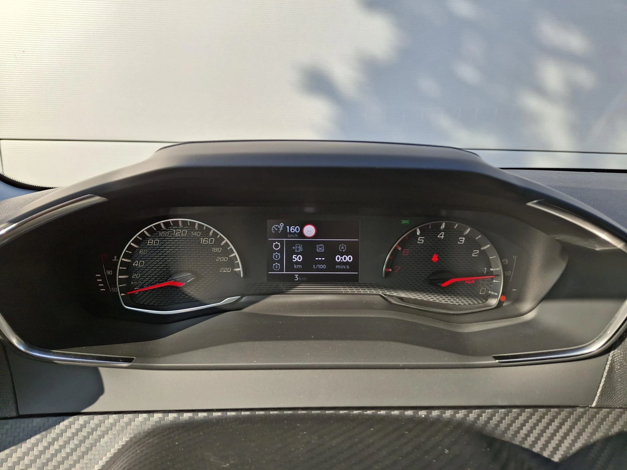 Peugeot-208-image-20