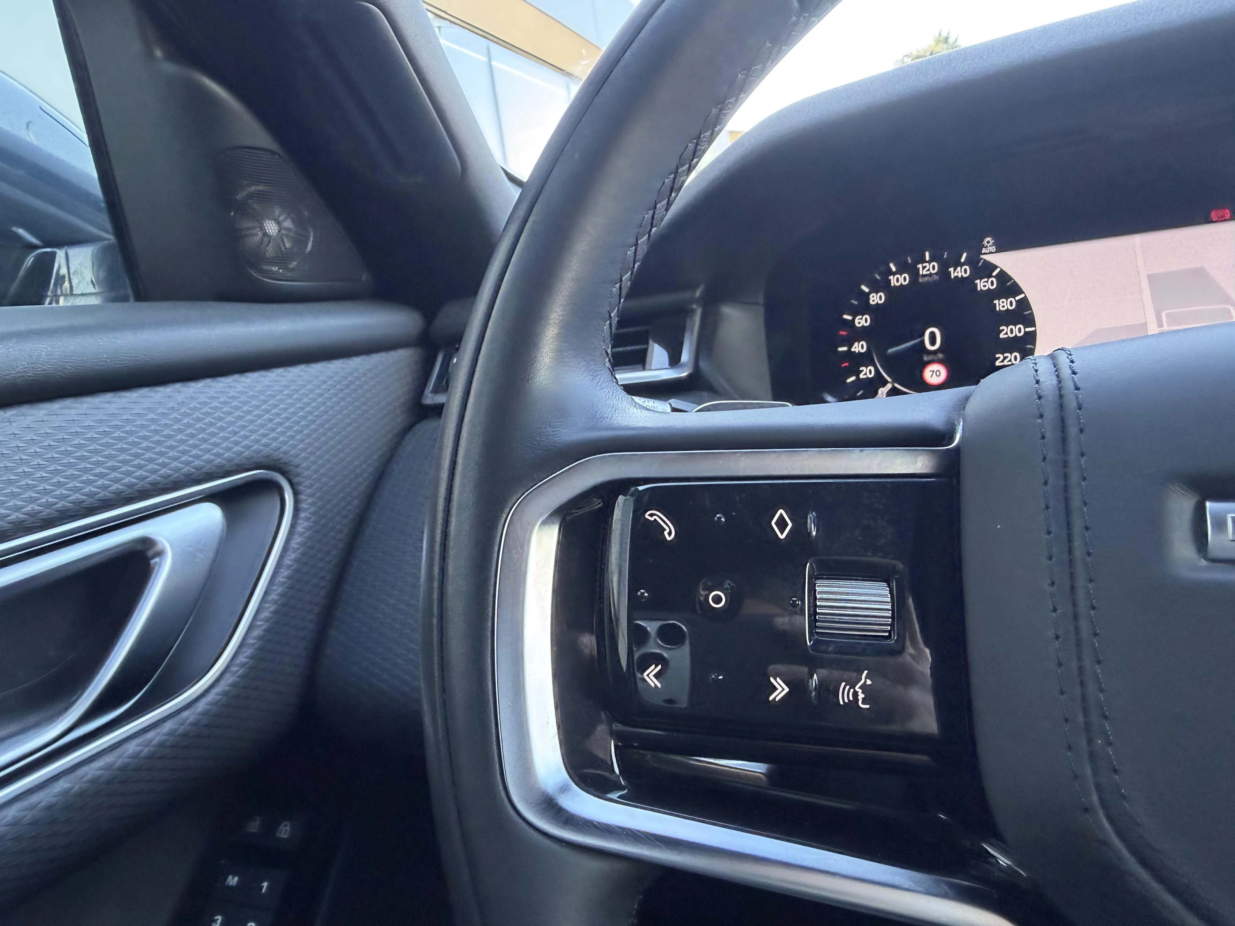 Land Rover Range Rover Velar P400e R-Dynamic S