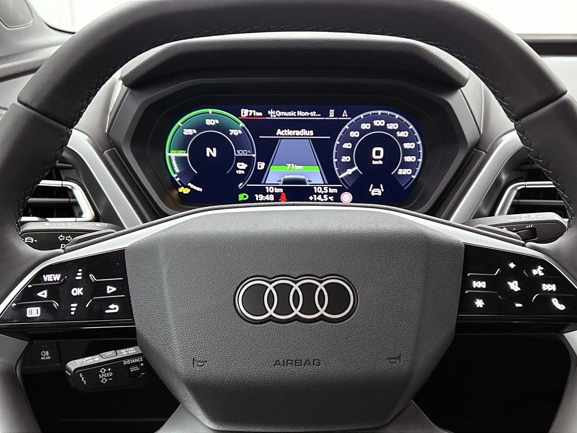 Audi-Q4 e-tron-image-22