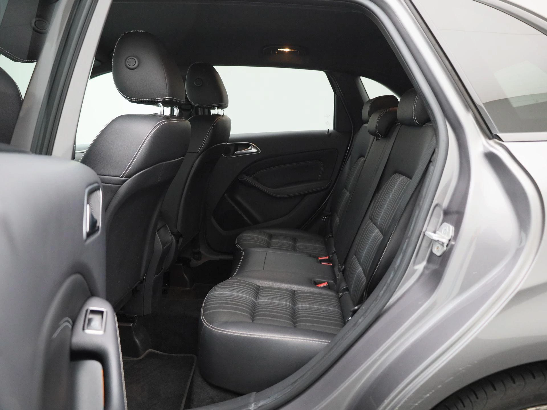 Mercedes-Benz B-Klasse 180 Ambition