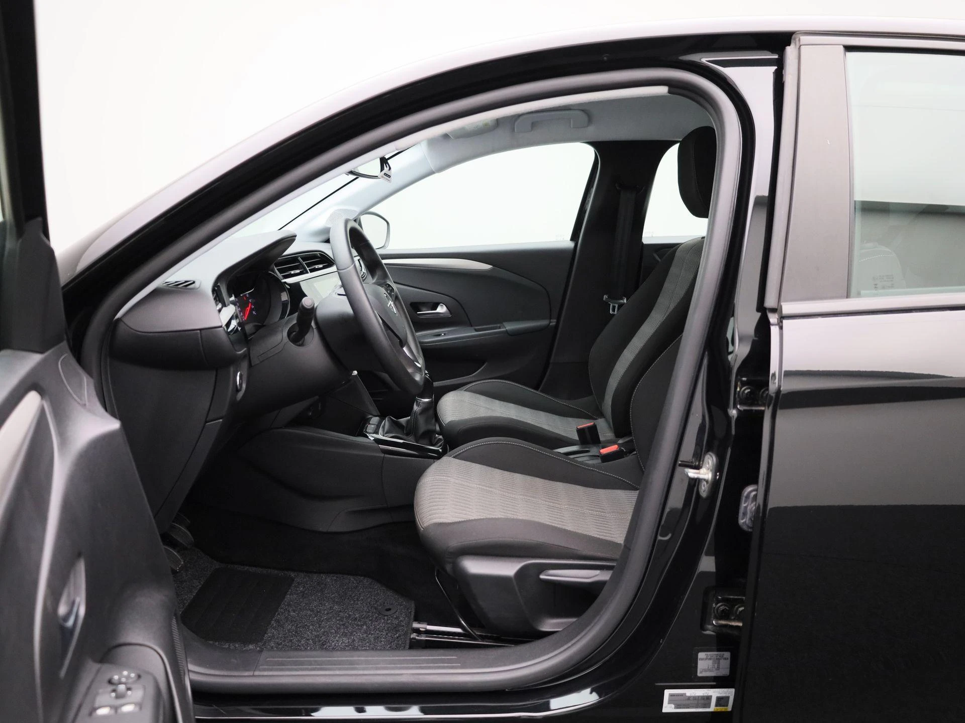 Opel-Corsa-image-10