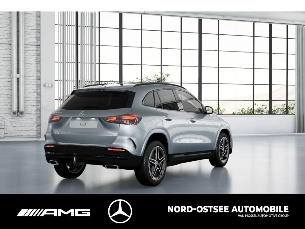 Mercedes-Benz-GLA-image-1