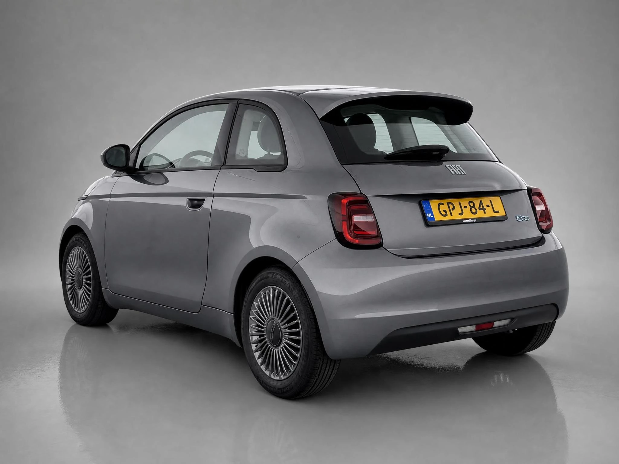 Fiat-500-image-4