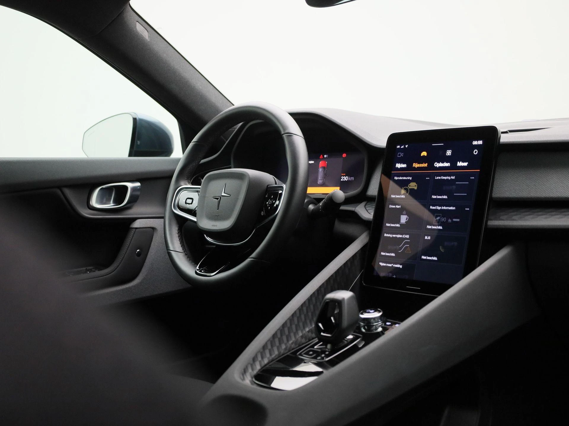 Polestar-2-image-35