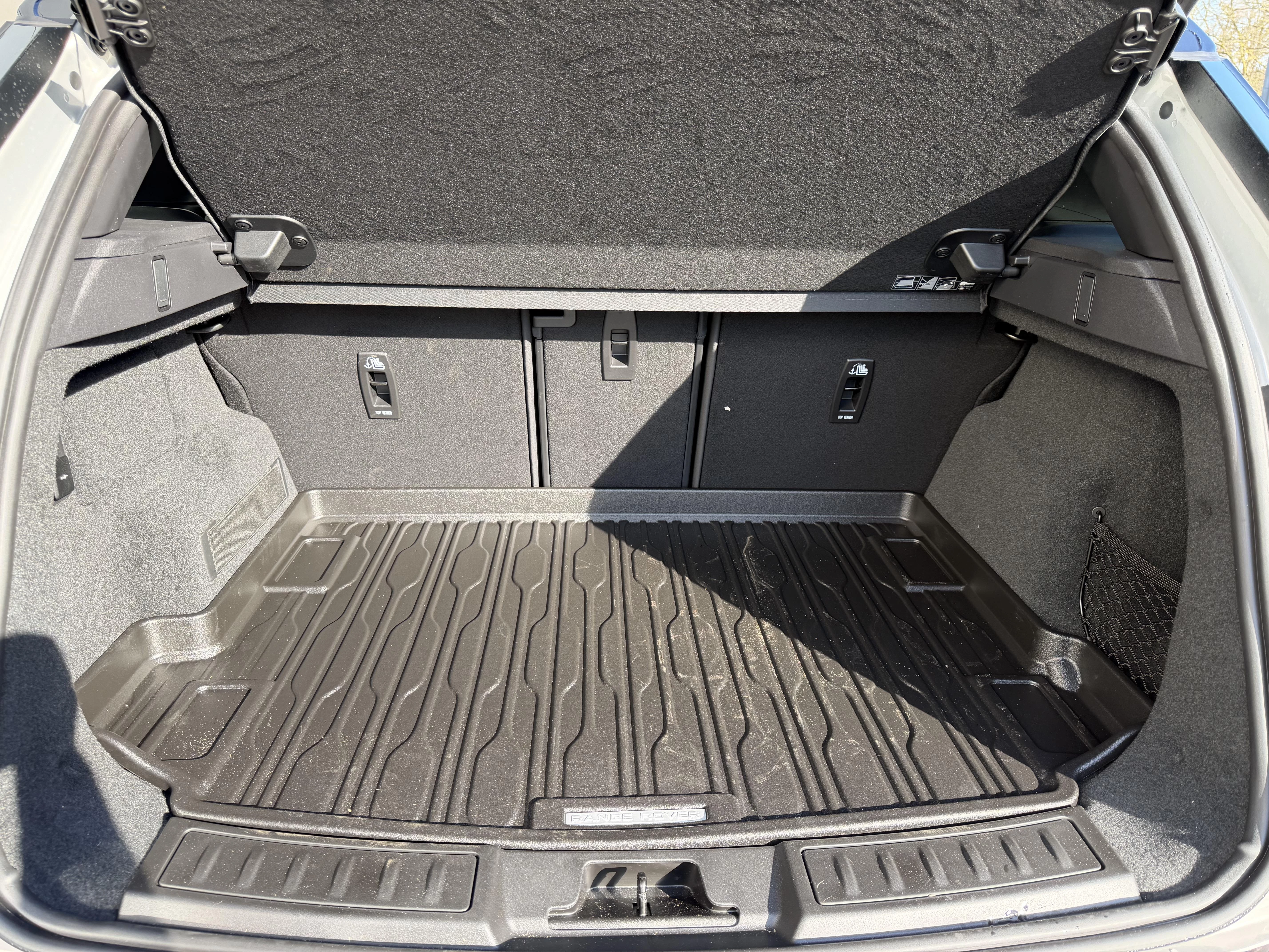 Land Rover-Range Rover Evoque-image-8