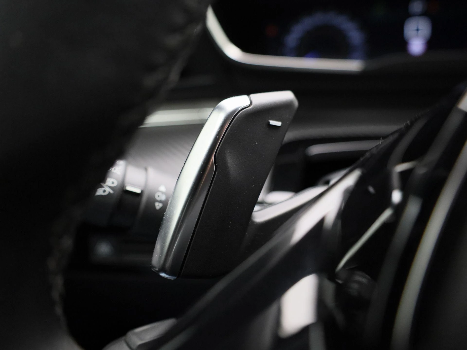 Peugeot-508-image-24