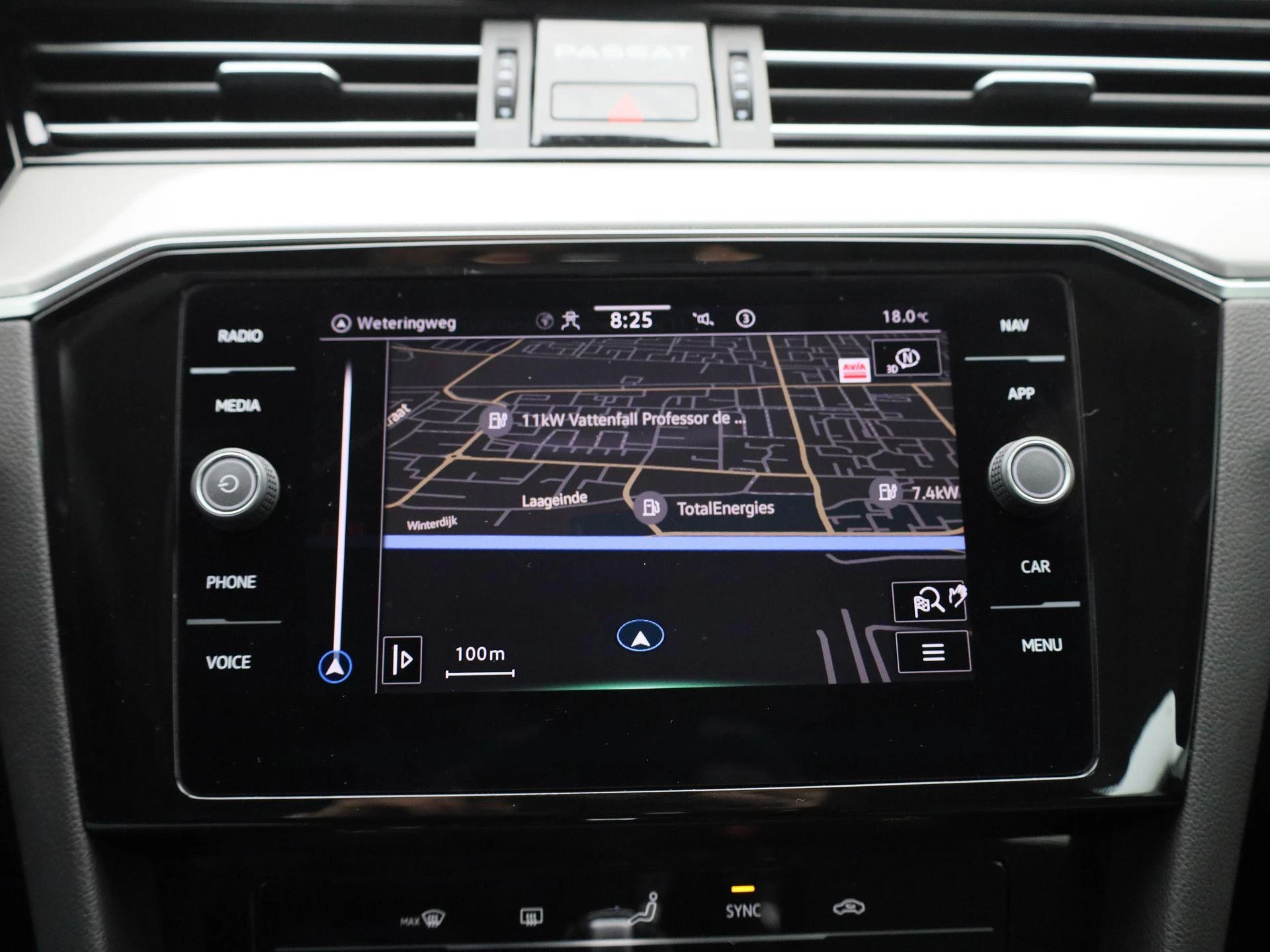 Volkswagen Passat Variant 1.6 TDI Elegance Business R