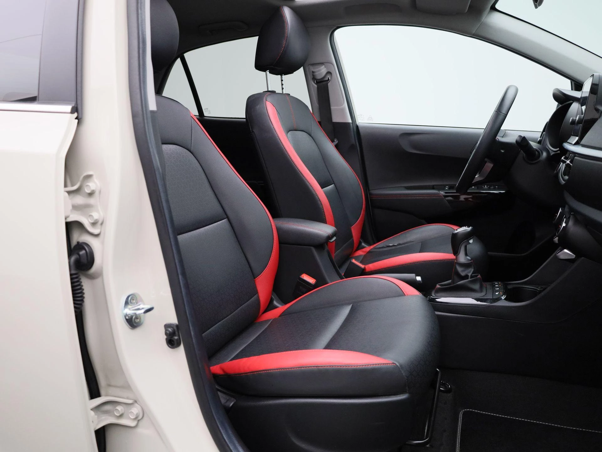 Kia-Picanto-image-30