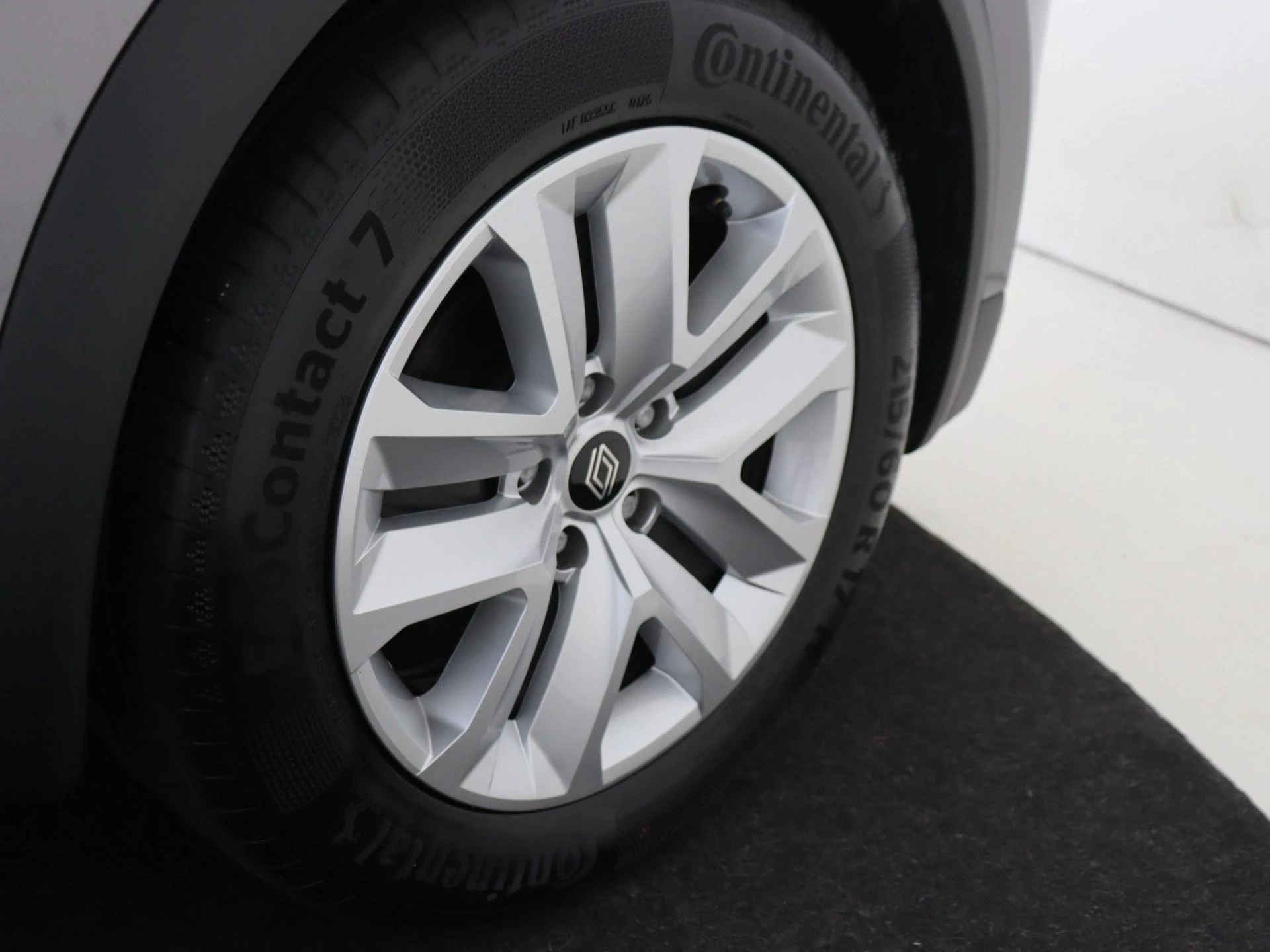 Renault-Captur-image-8