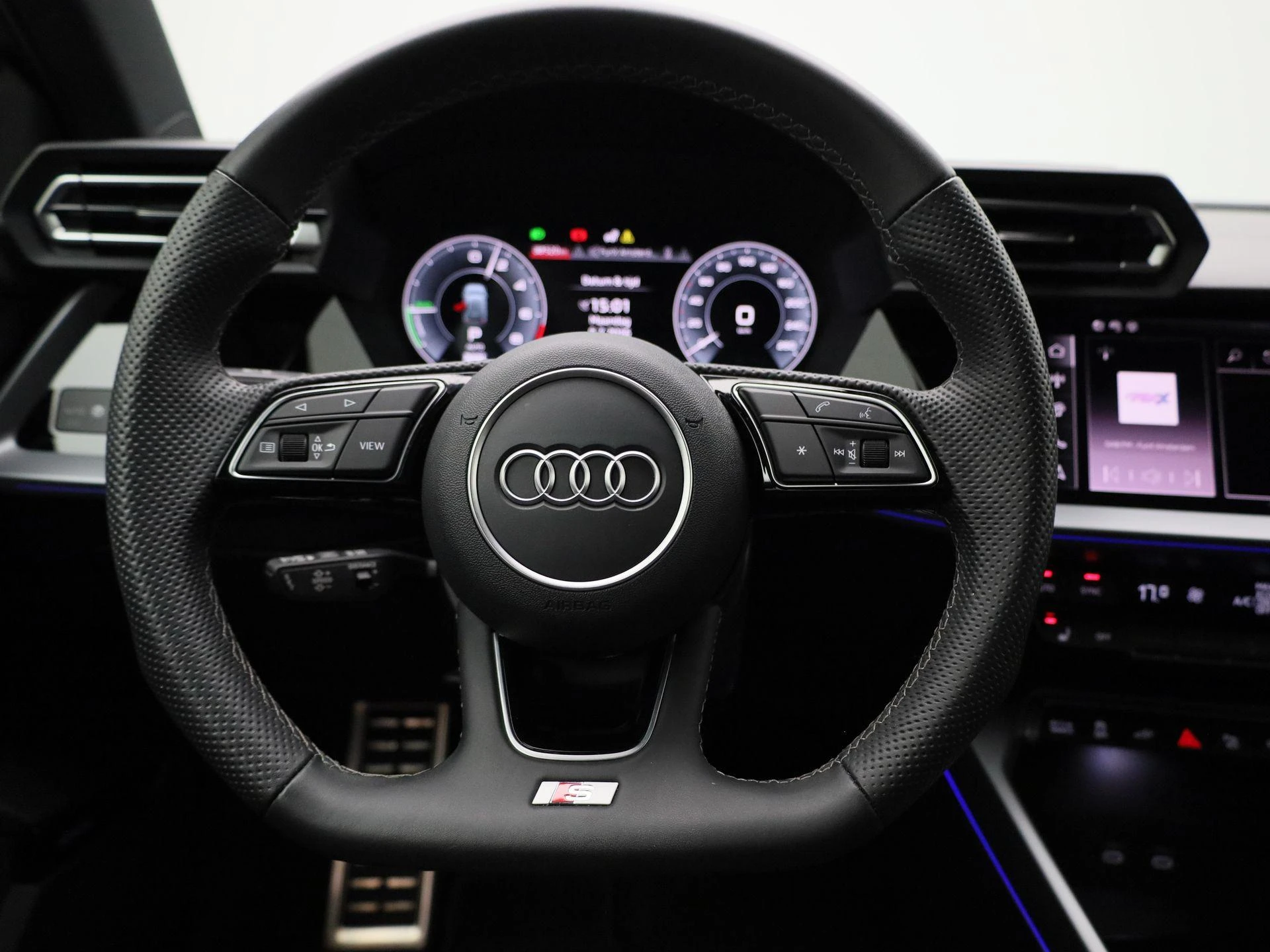 Audi A3 Sportback 40 TFSI e S edition 204 PK