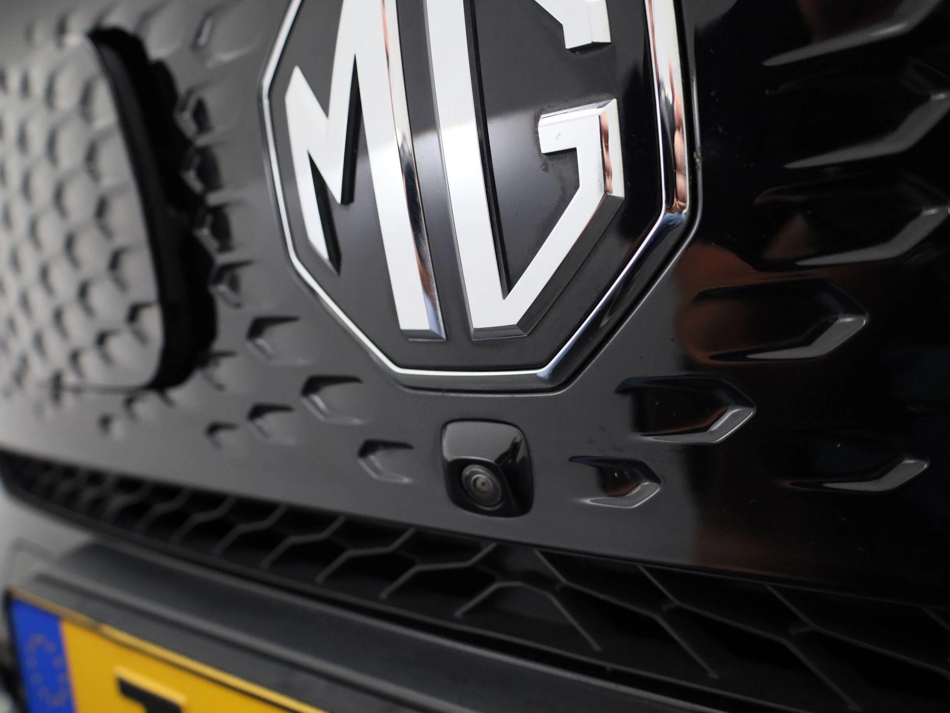 MG ZS EV Long Range Luxury 70 kWh