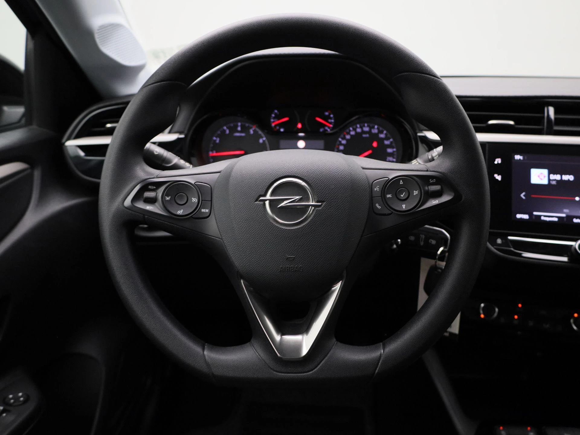 Opel-Corsa-image-6