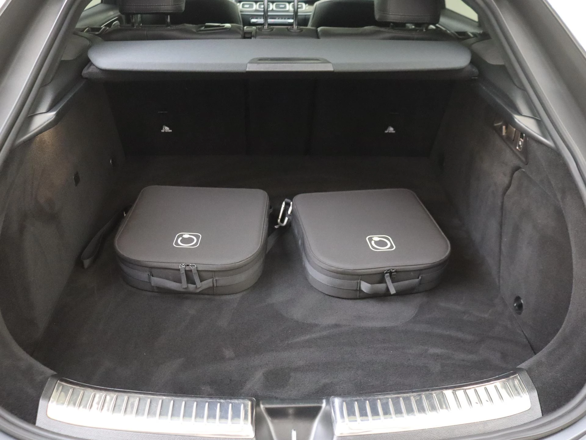 Mercedes-Benz-GLE-image-31