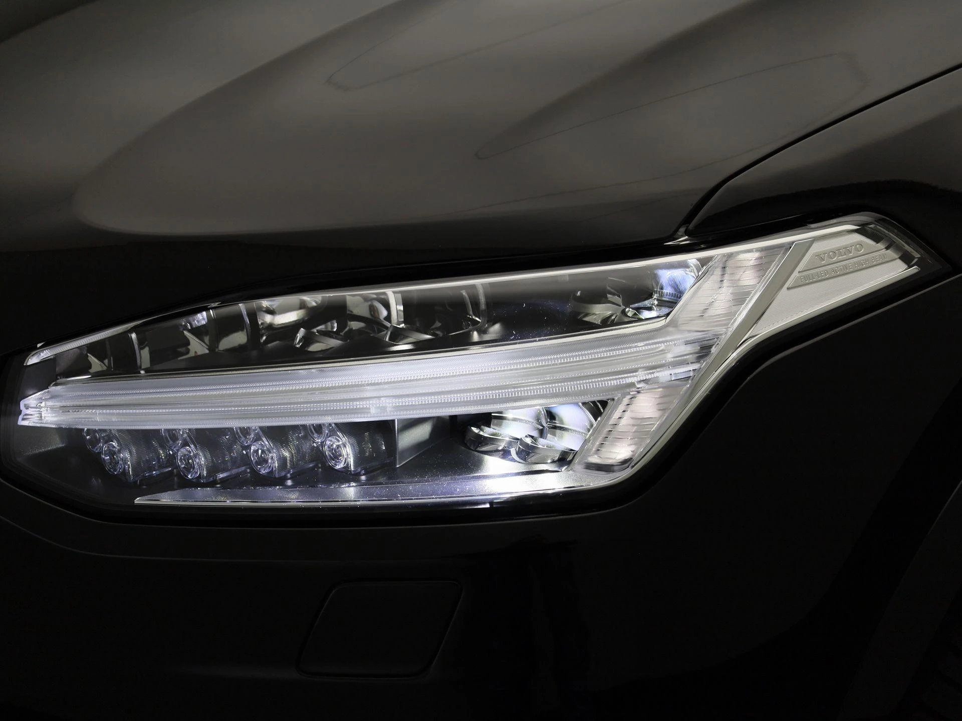 Volvo-XC90-image-15
