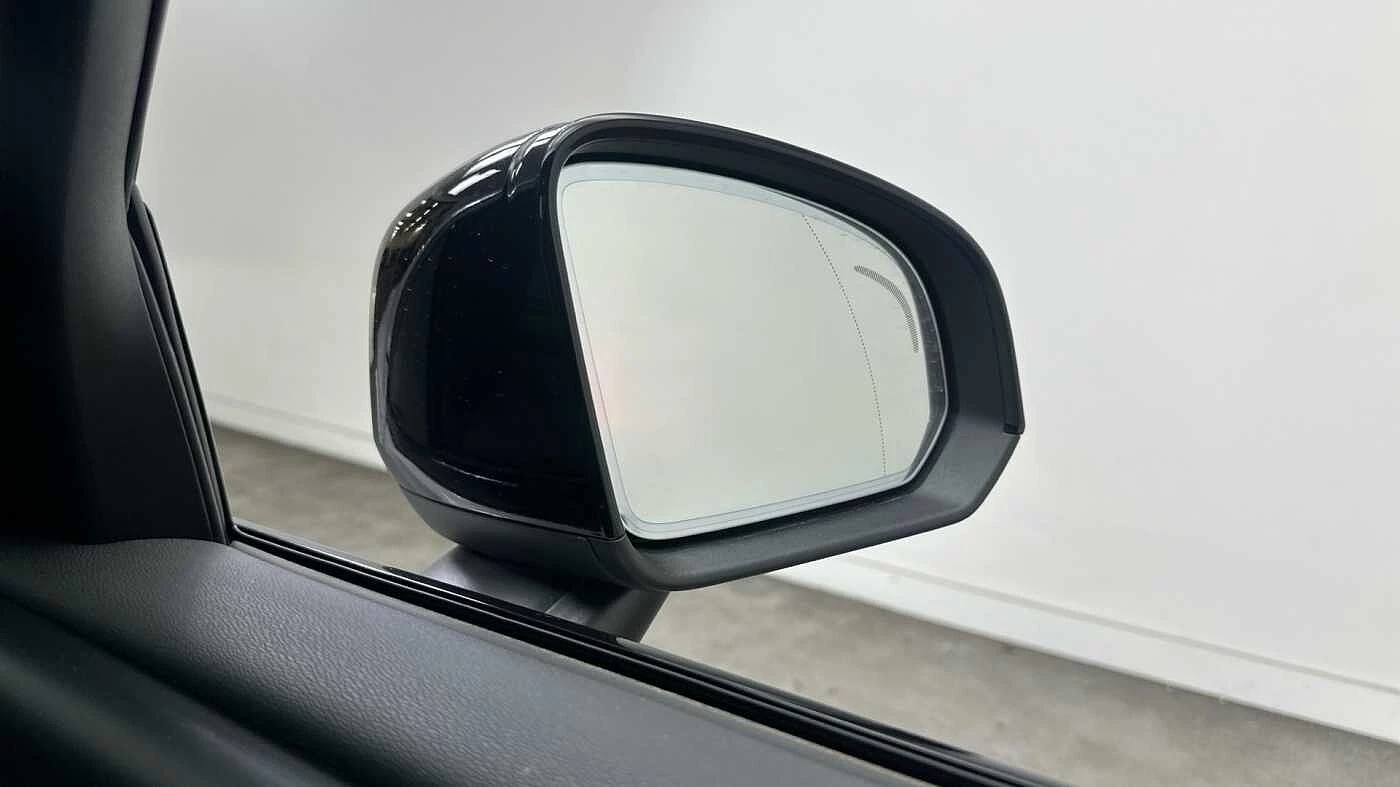 Volvo-XC40-image-32