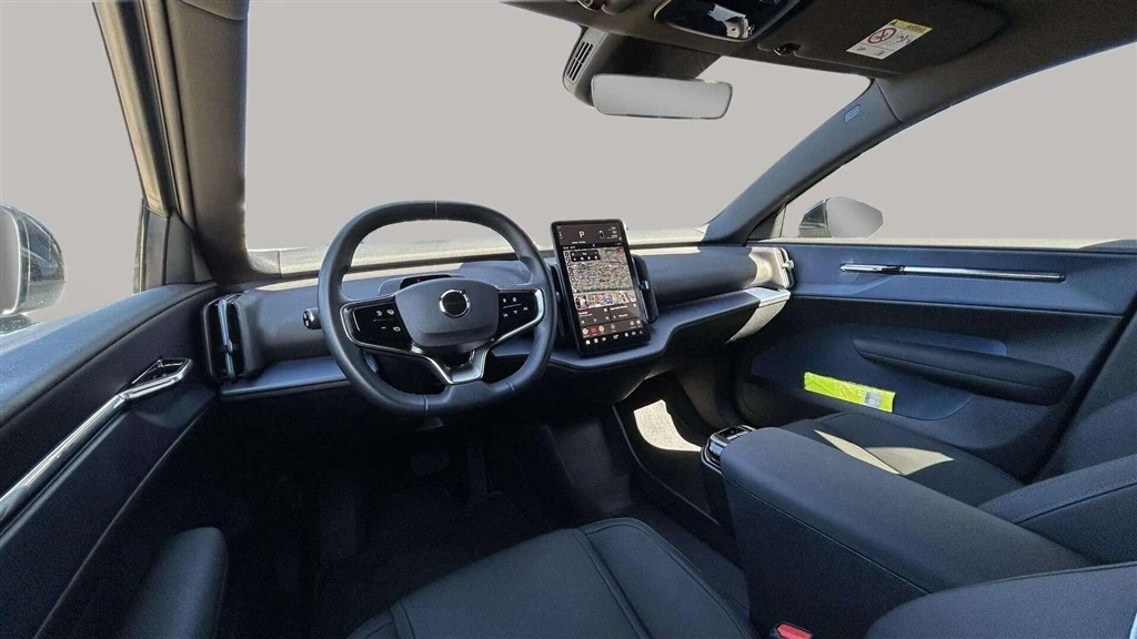 Volvo-EX30-image-10