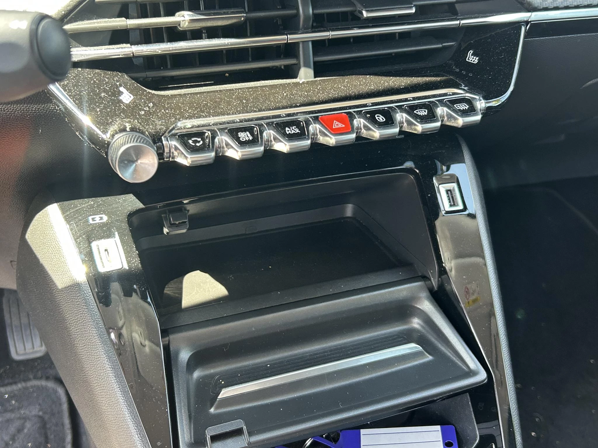 Peugeot-2008-image-16