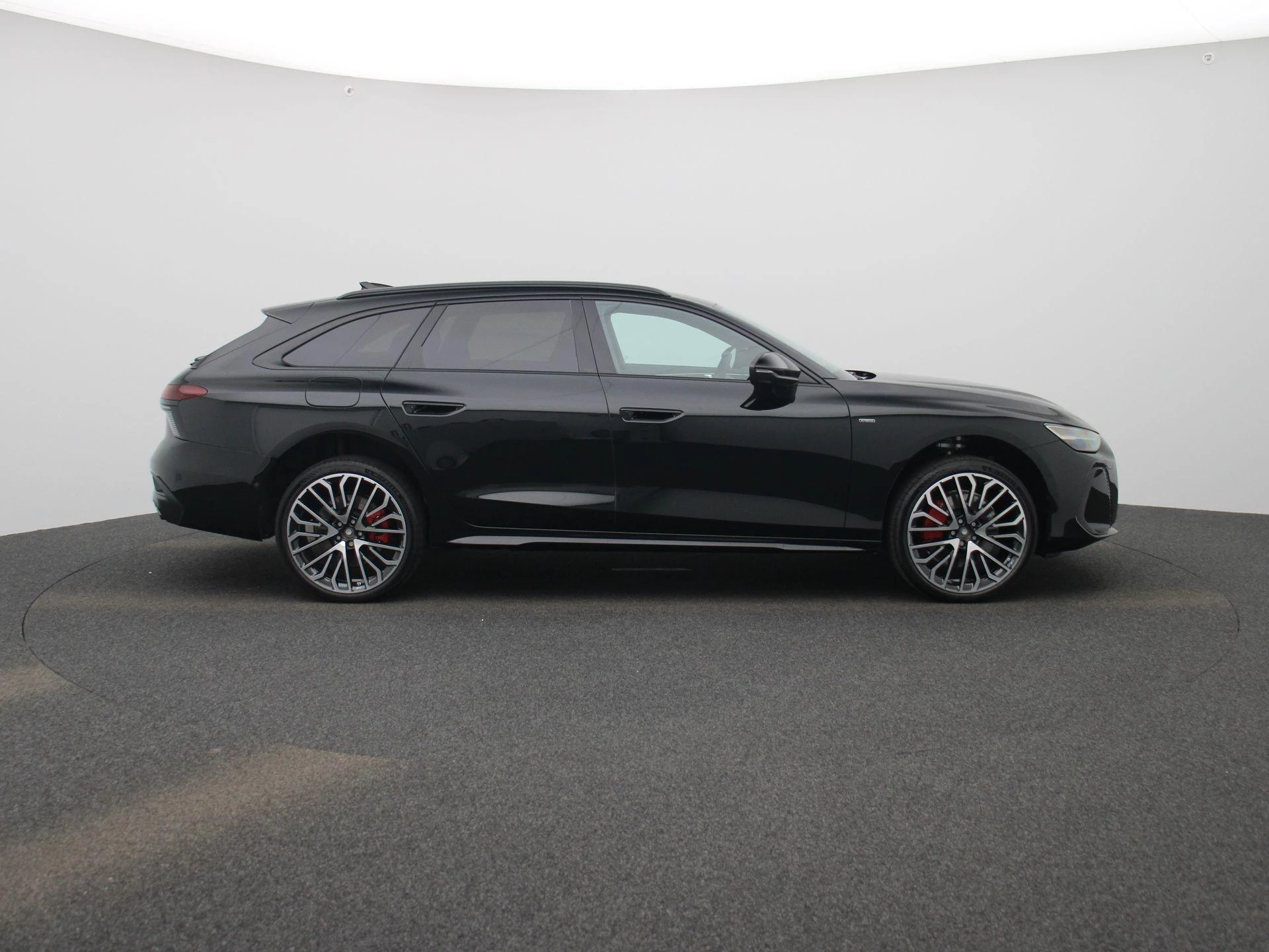 Audi A6 Avant 2.0 e-hybrid quattro S Competition 367 PK