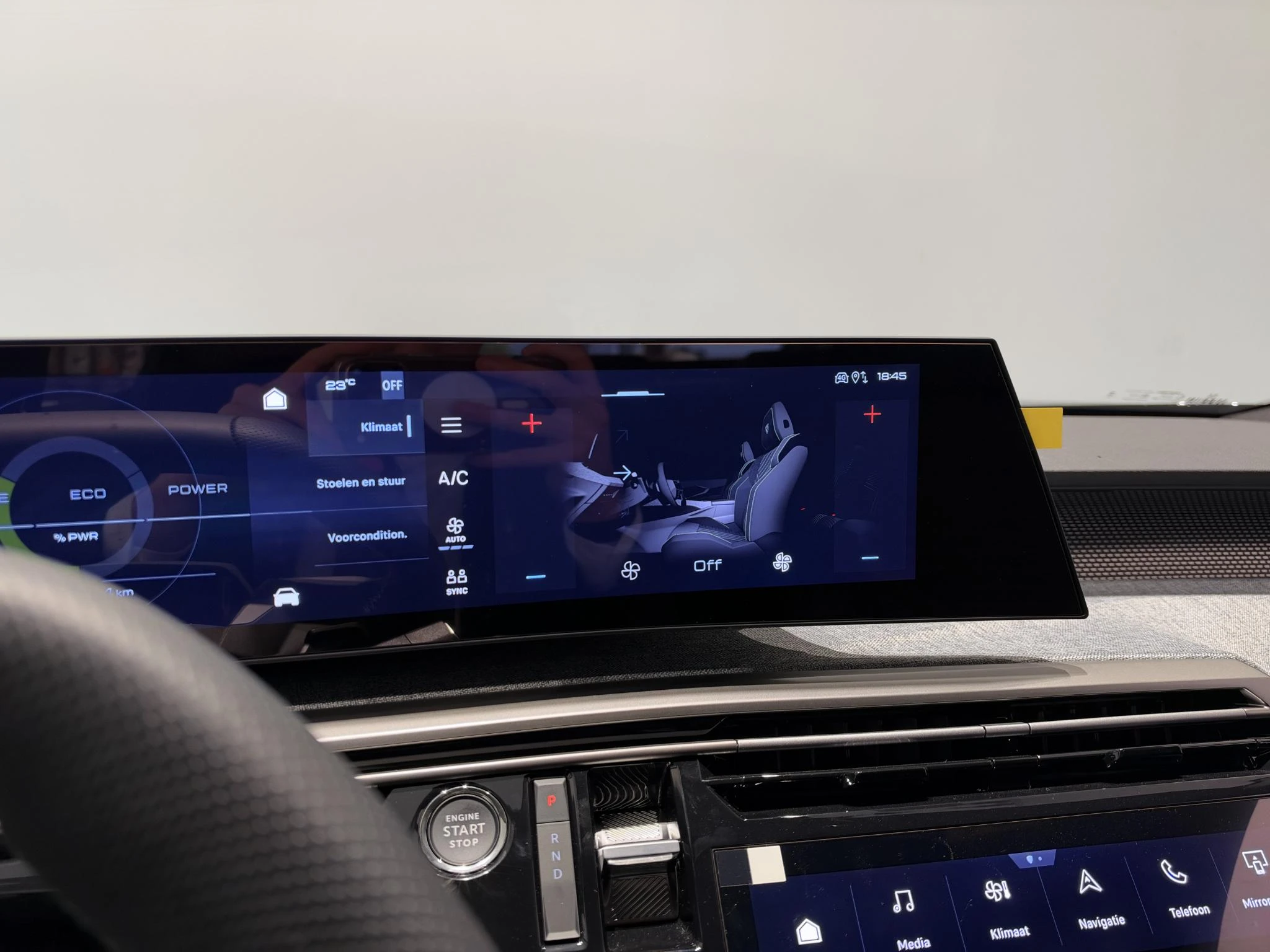 Peugeot-e-3008-image-25