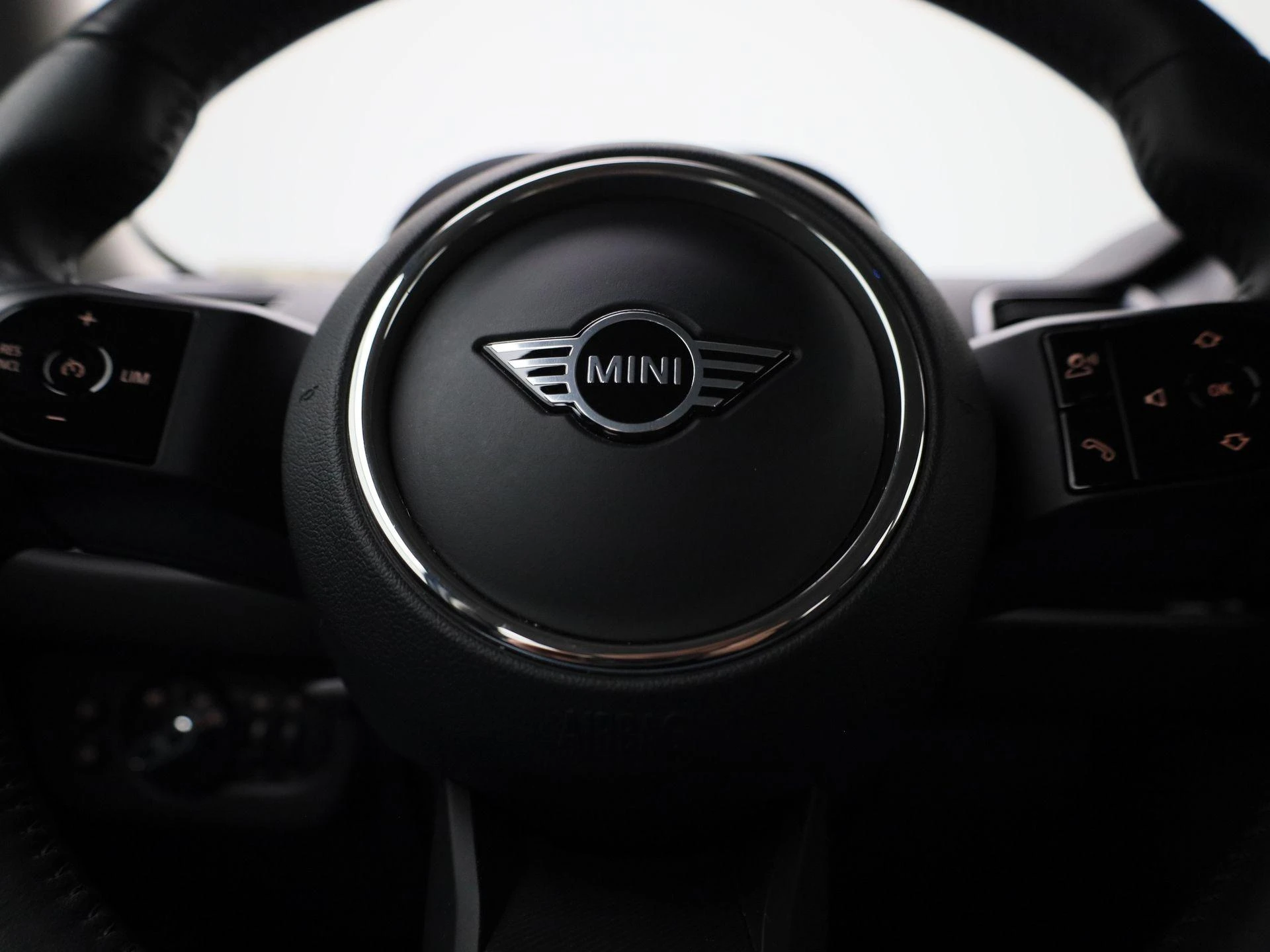 MINI-Clubman-image-23