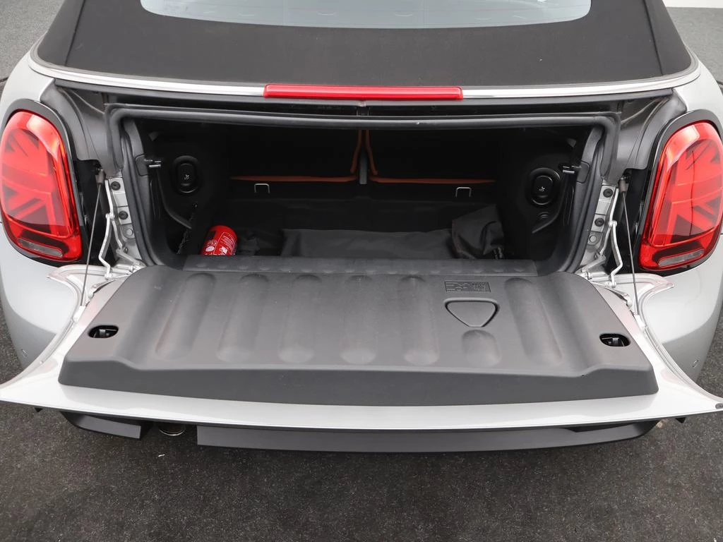 MINI-Cabrio-image-17