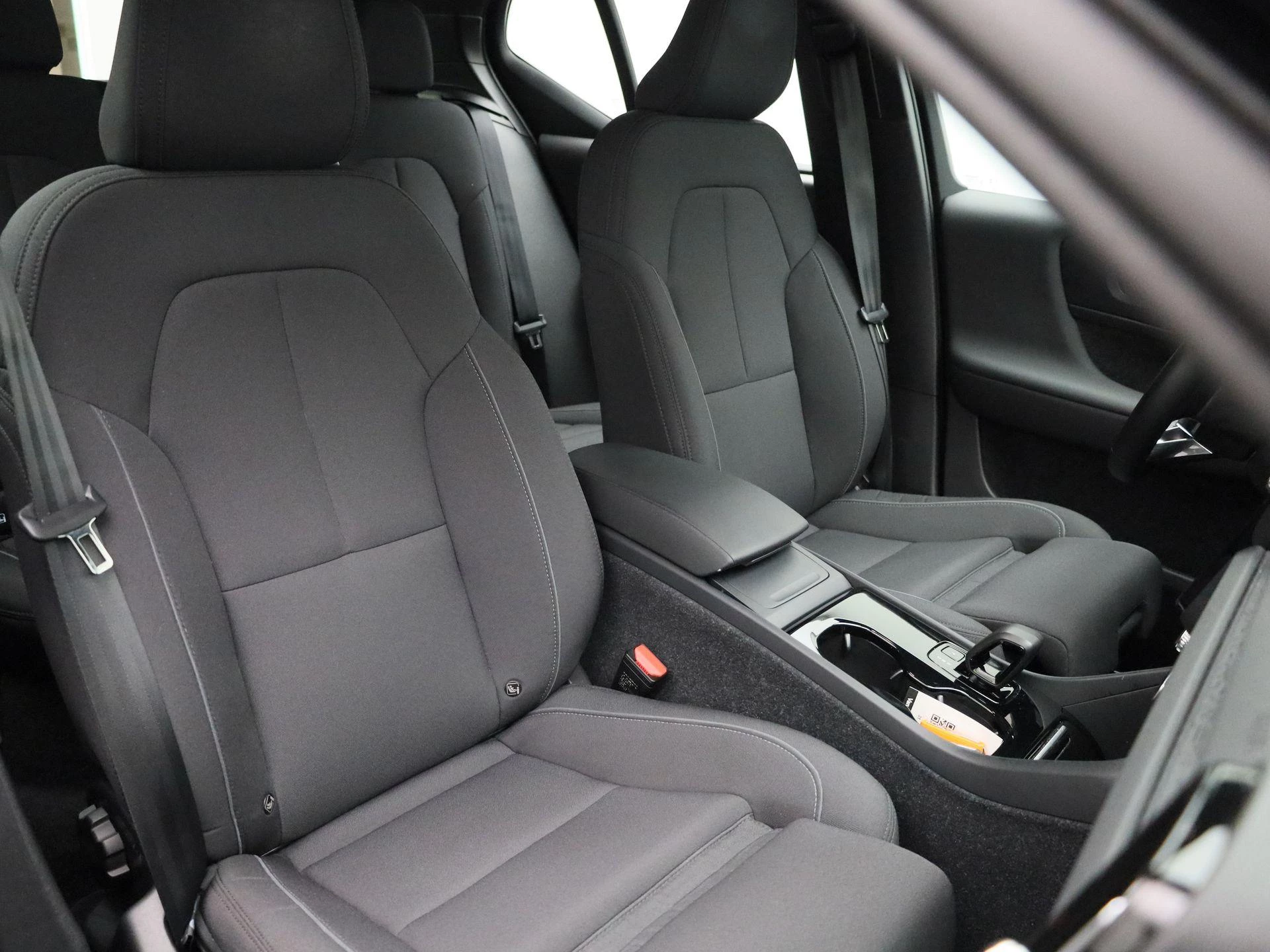 Volvo-XC40-image-36