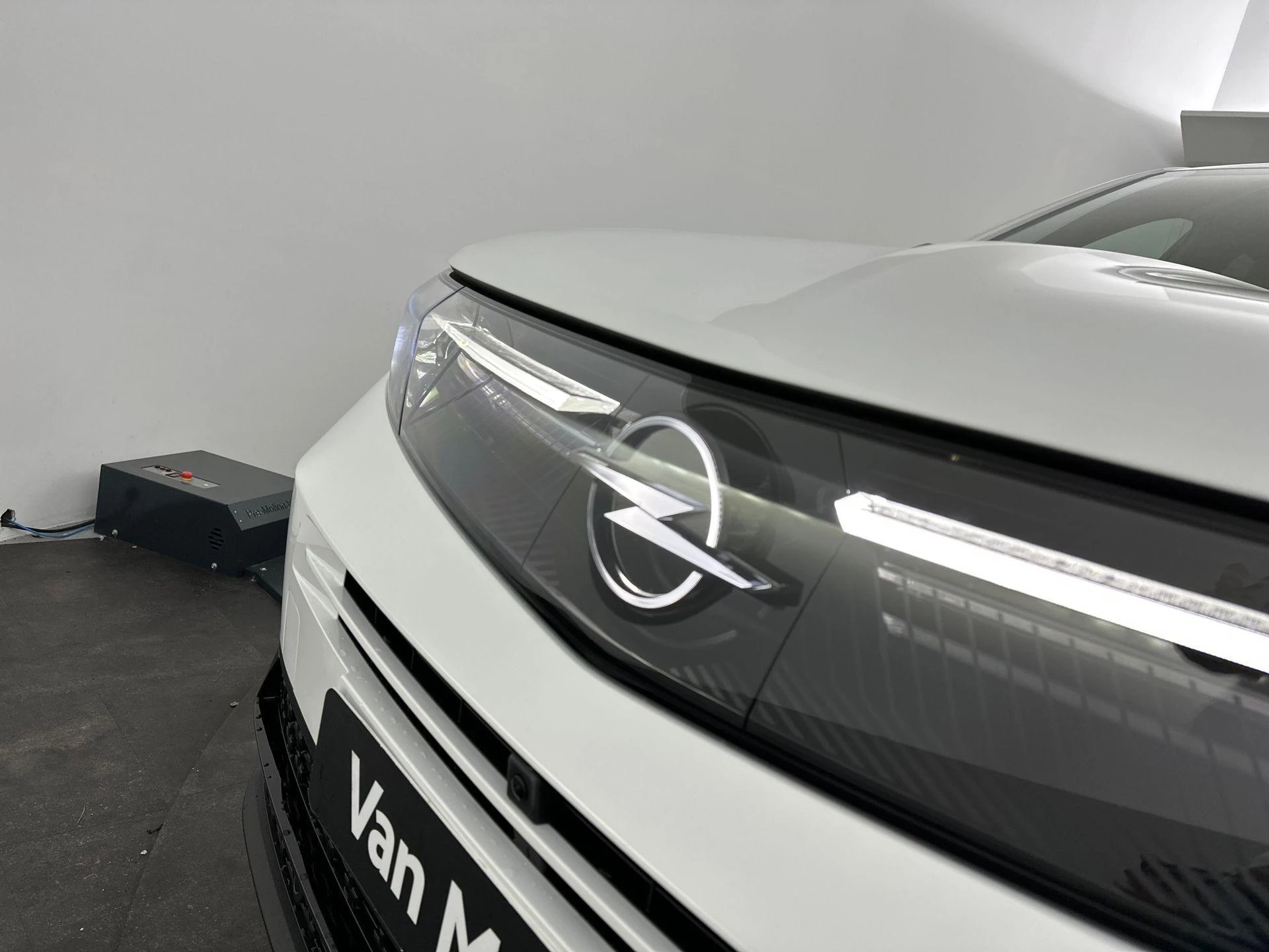 Opel-Grandland-image-10