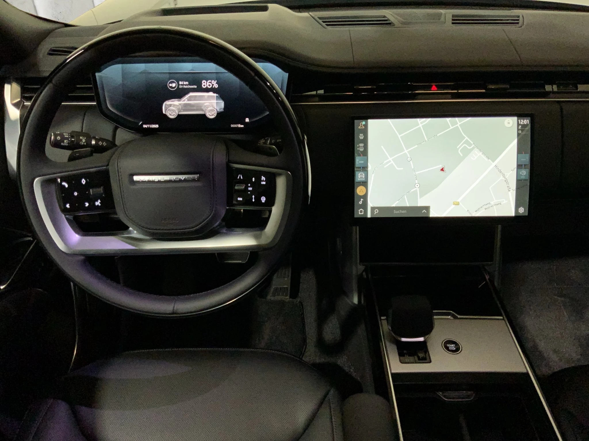 Land Rover-Range Rover-image-11