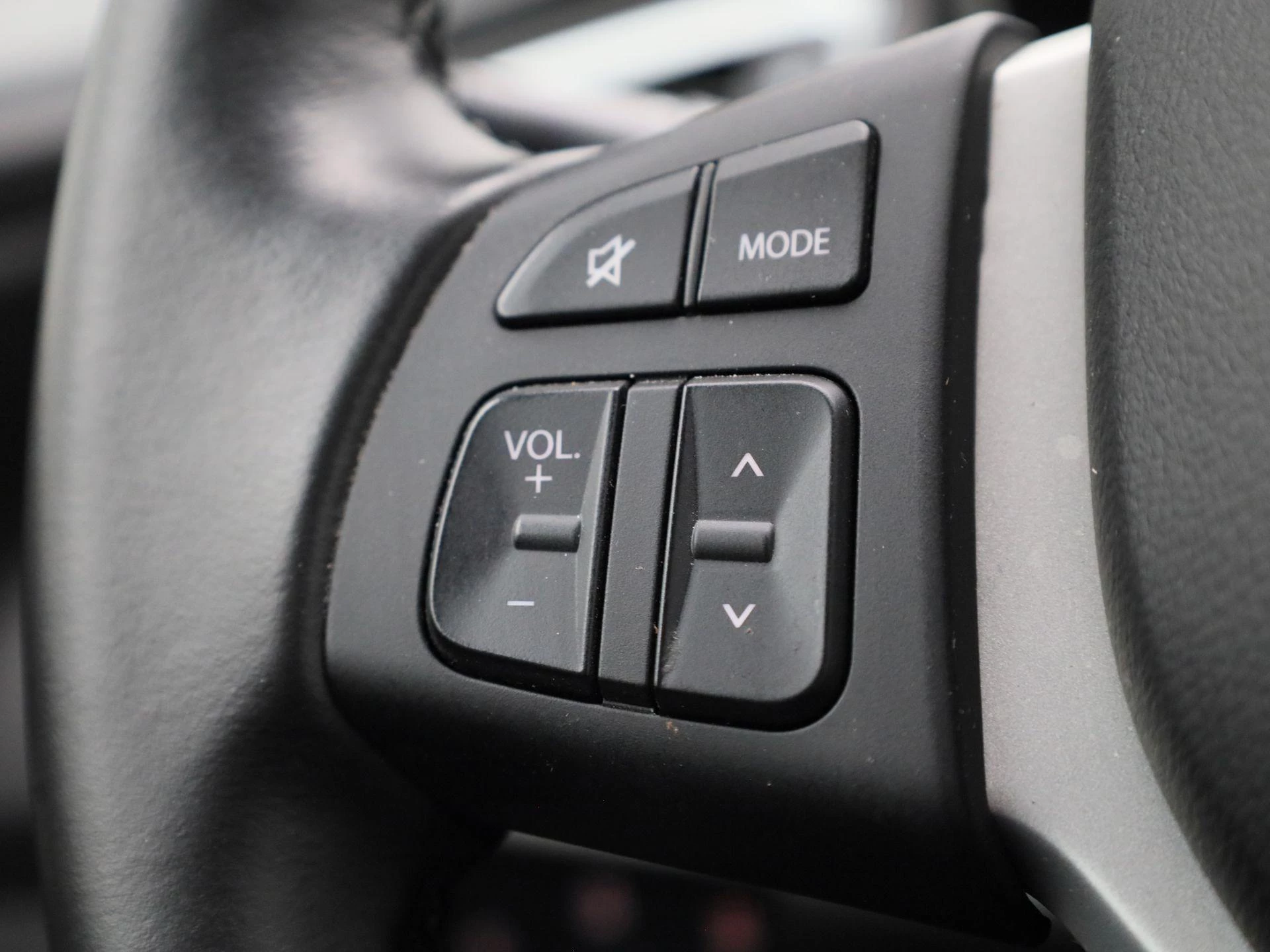 Suzuki-S-Cross-image-17