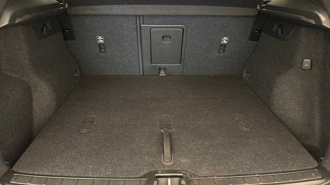 Volvo-XC40-image-8