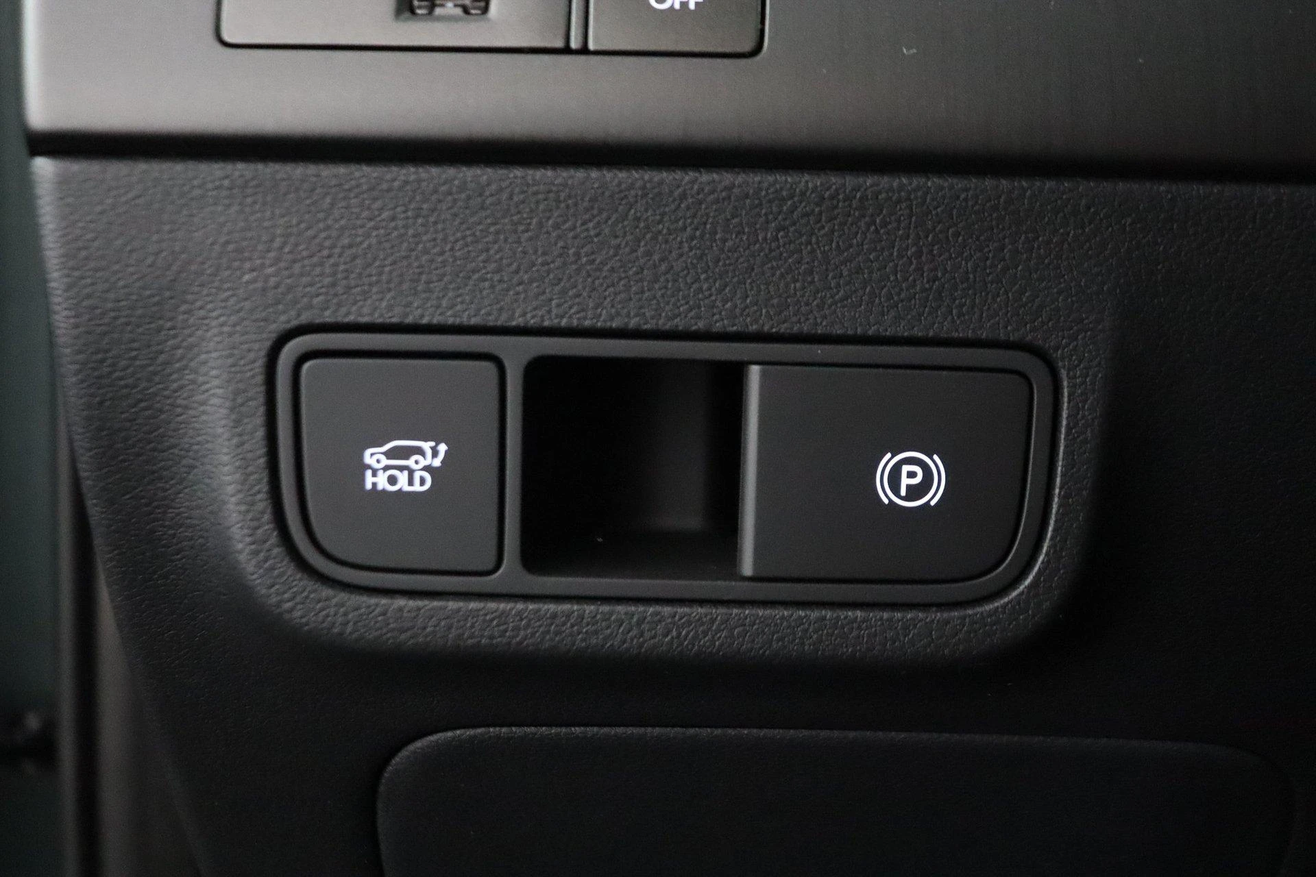 Hyundai-Kona-image-45