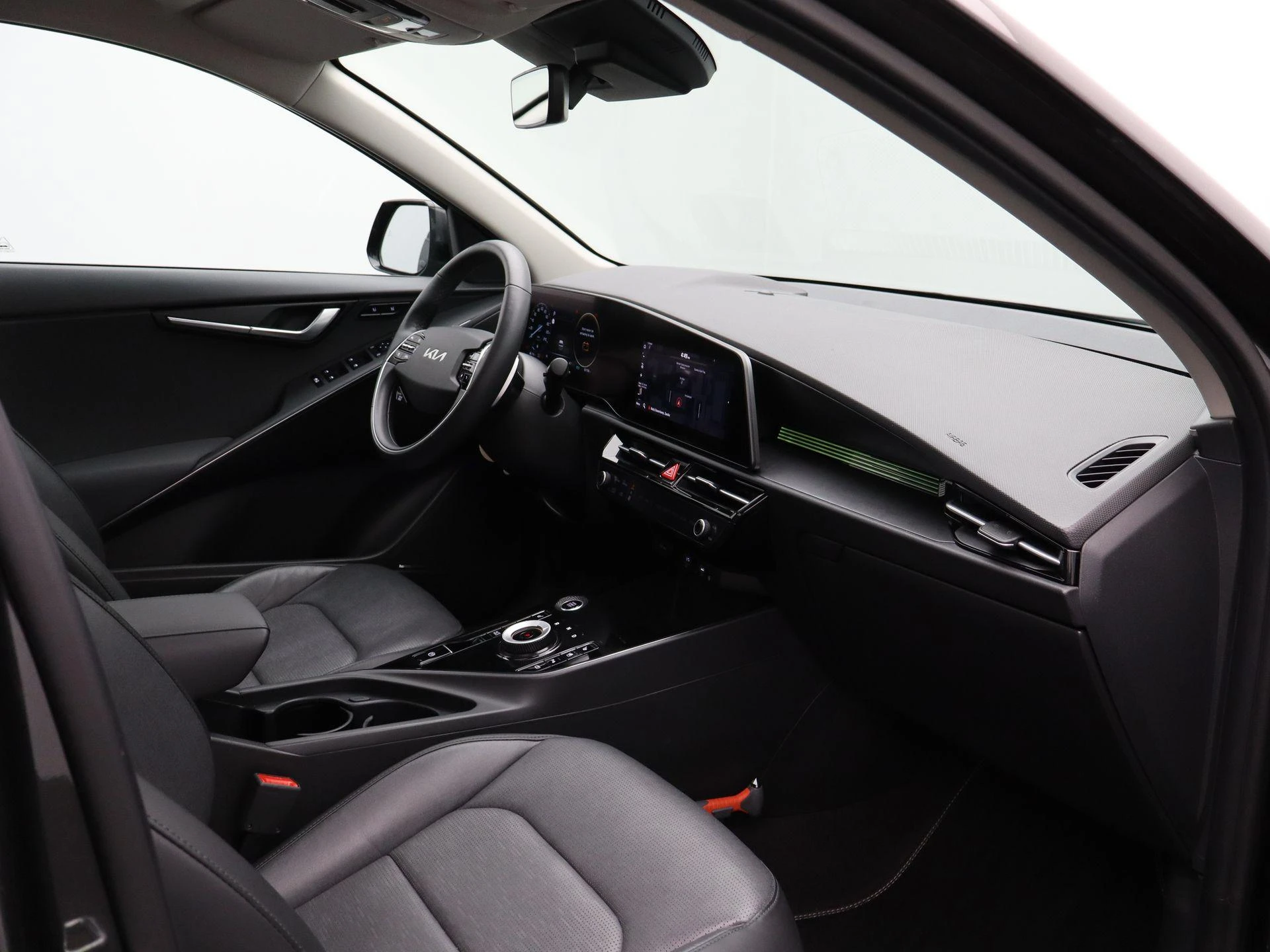 Kia-Niro-image-35