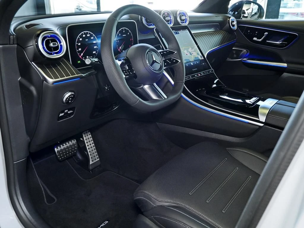 Mercedes-Benz-GLC 450 d-image-5