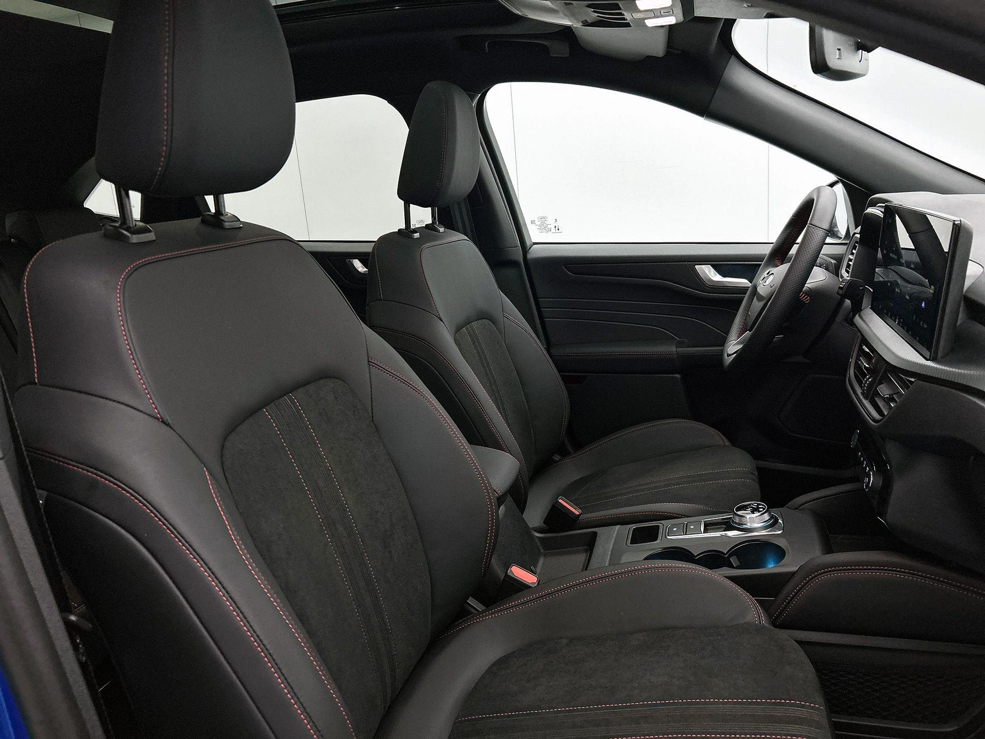 Ford-Kuga-image-35