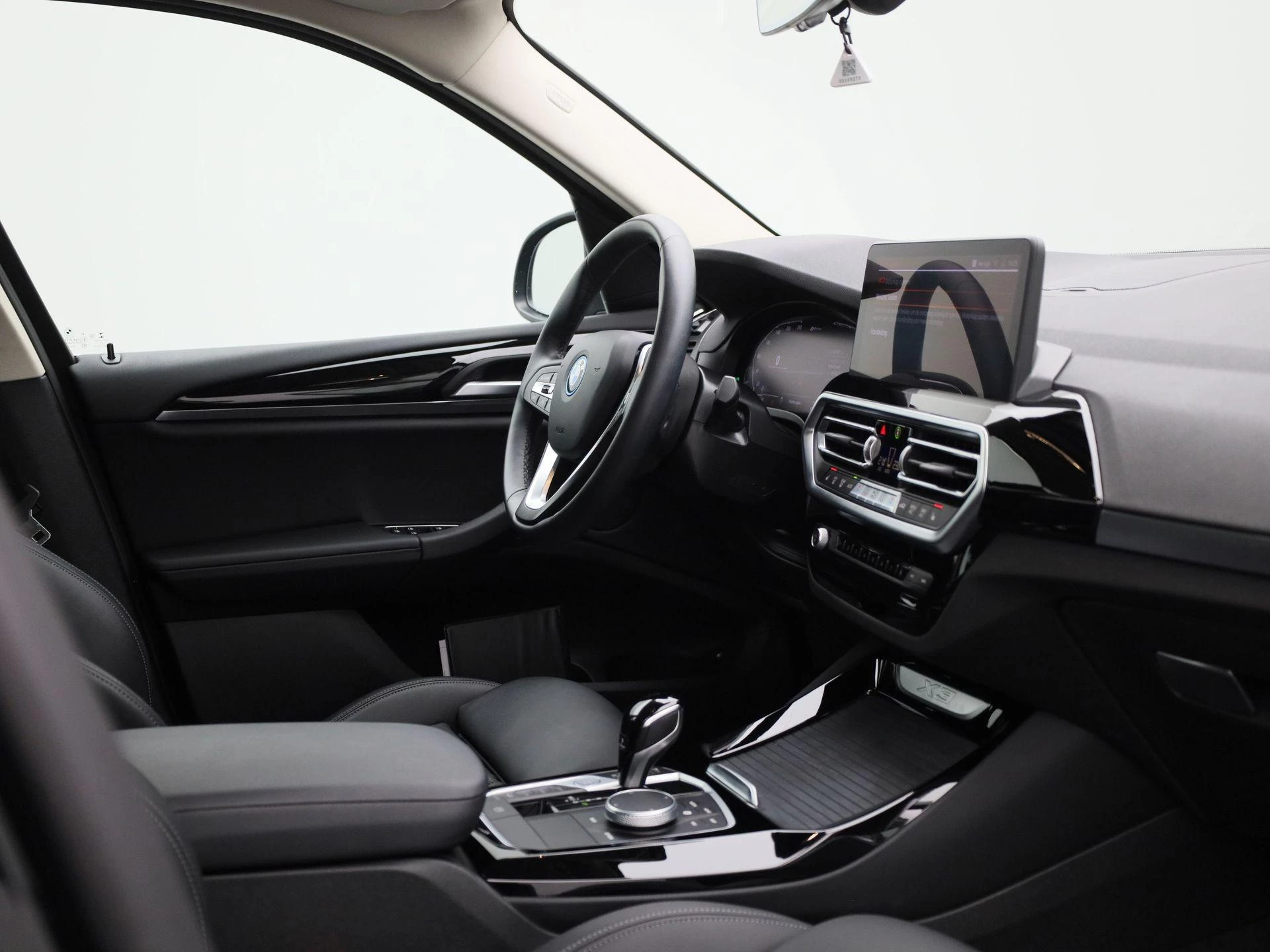 BMW X3 xDrive30e (120 kW)