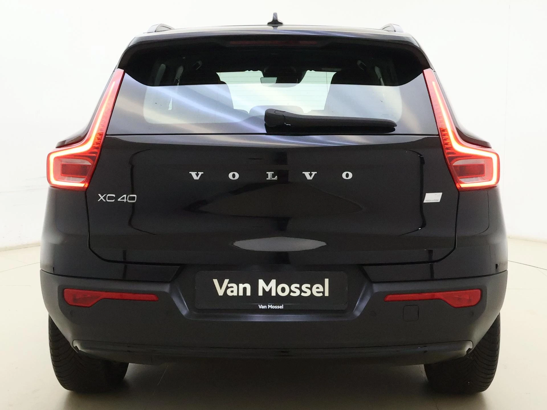 Volvo XC40 1.5 T4 Plug-in hybrid Plus Dark