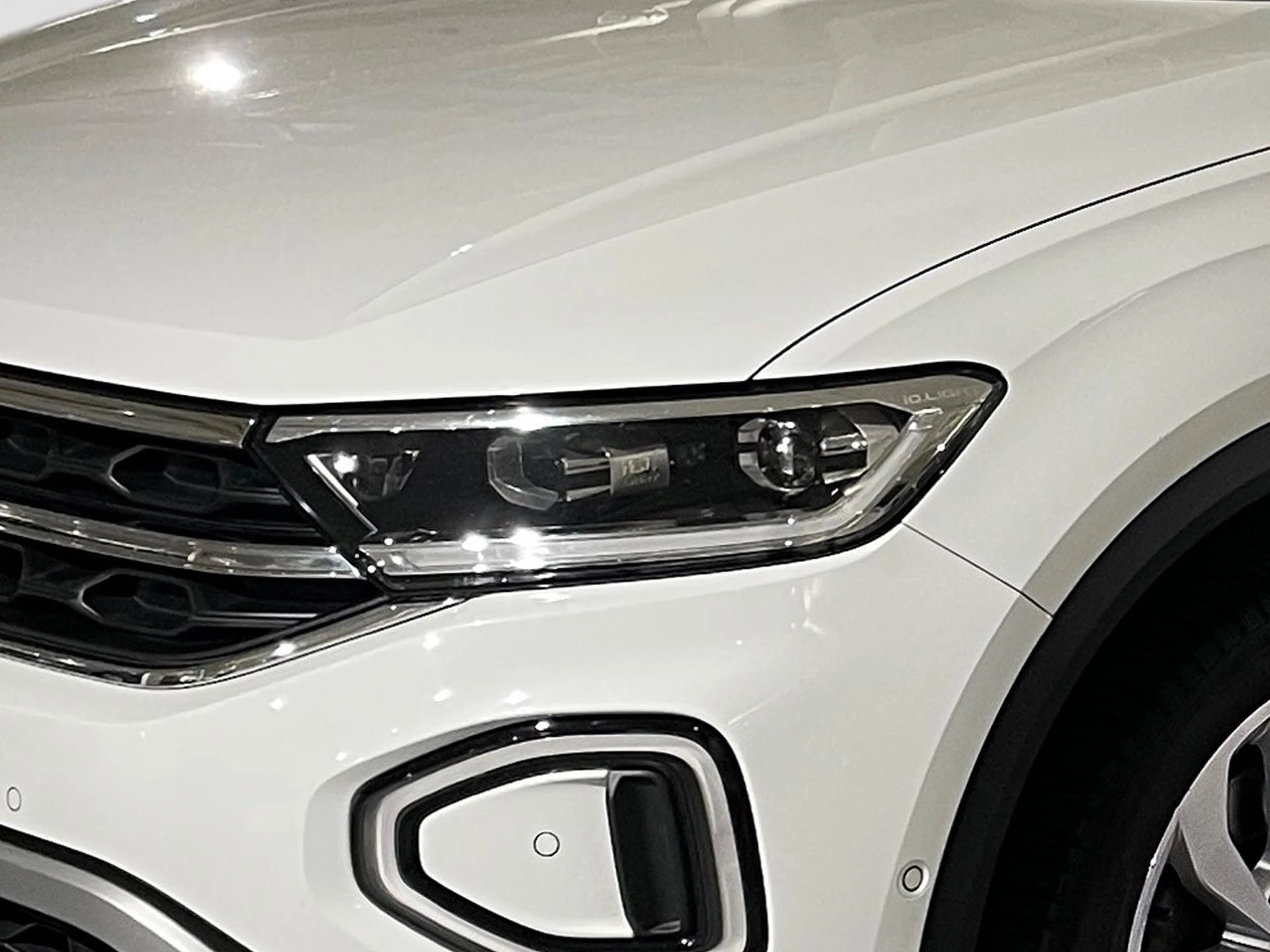 Volkswagen-T-Roc-image-20