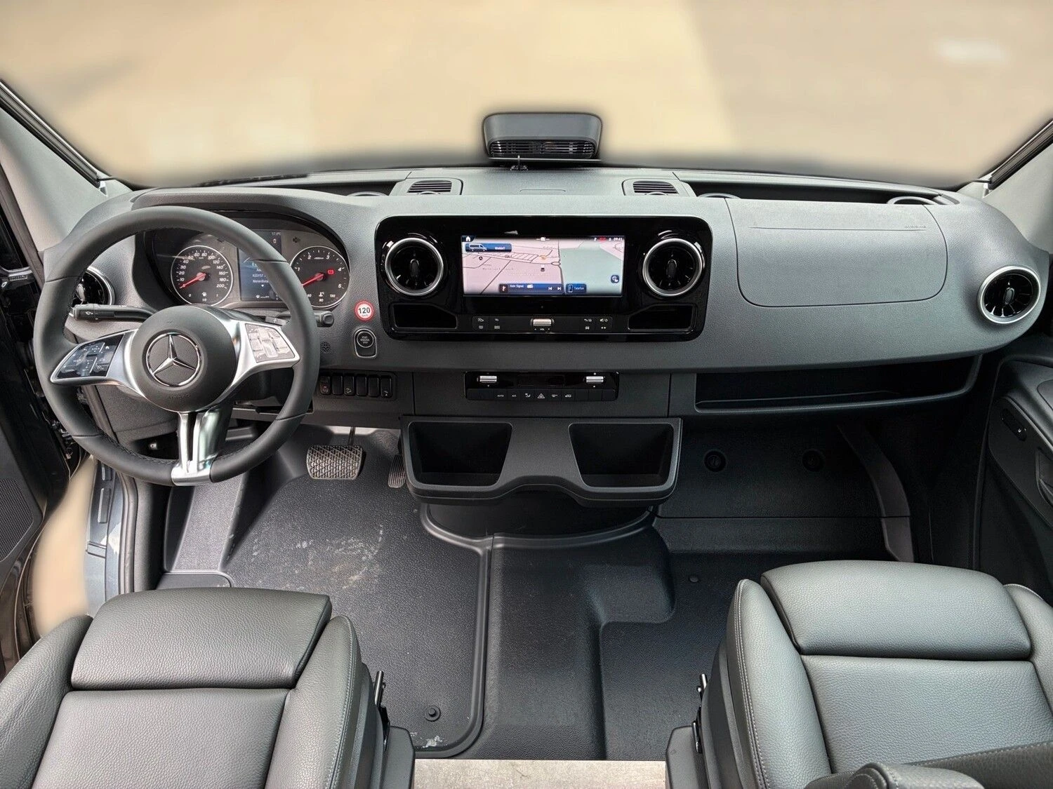Hymer--image-9