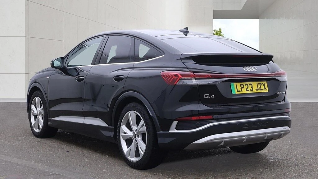 Audi-Q4 Sportback e-tron-image-2