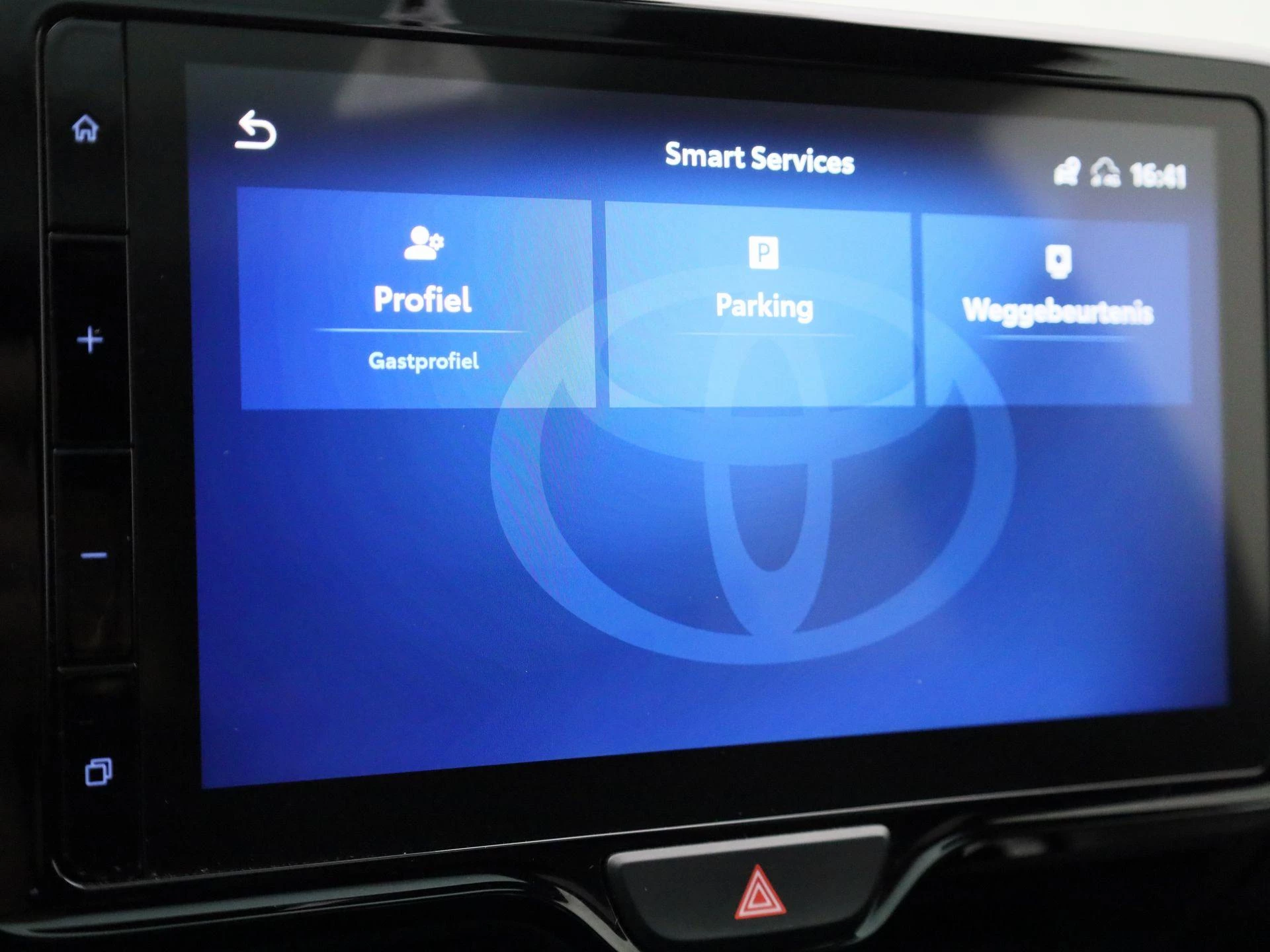 Toyota-Yaris Cross-image-21